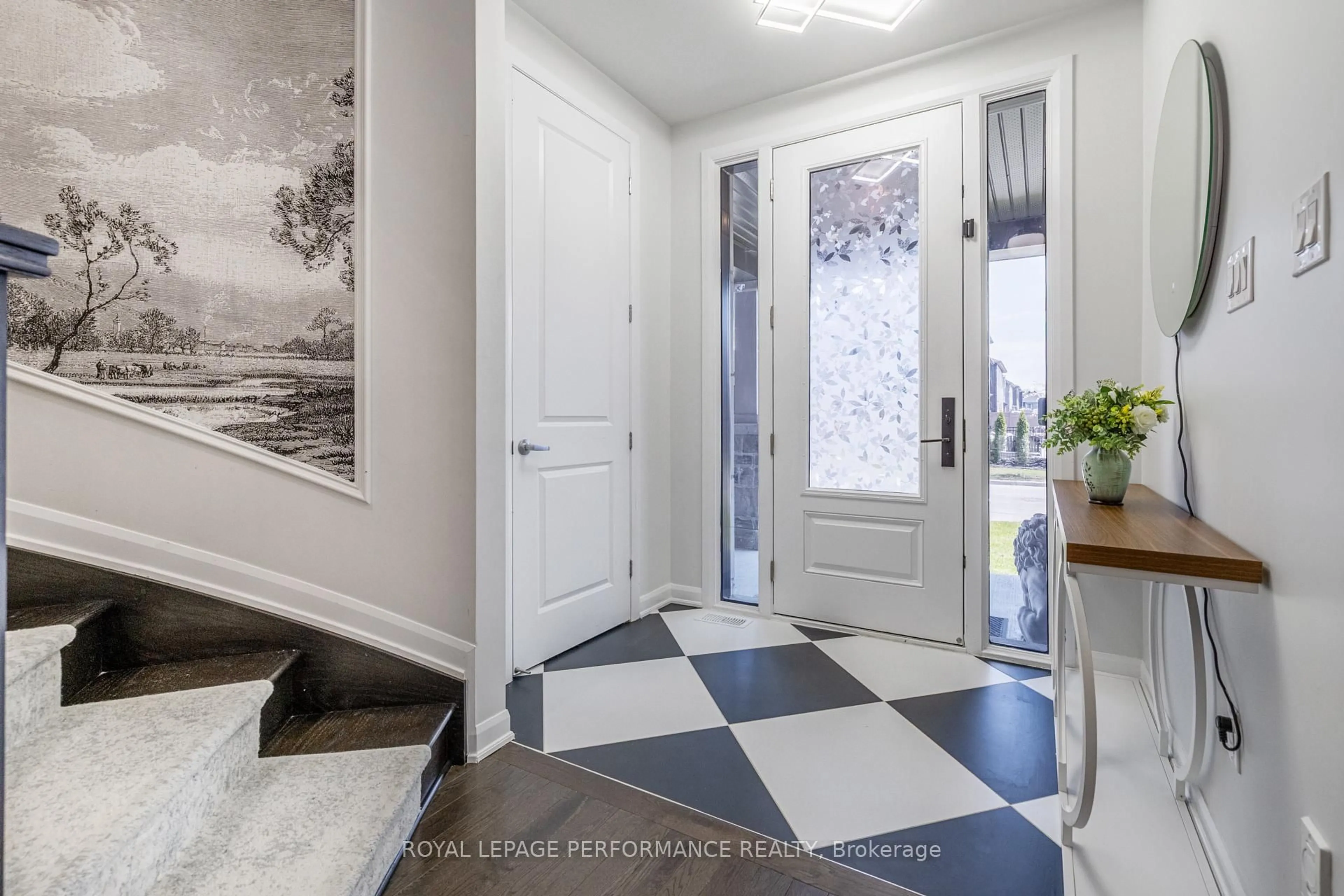 Indoor entryway for 11 Ascari Rd, Ottawa Ontario K4M 1C8