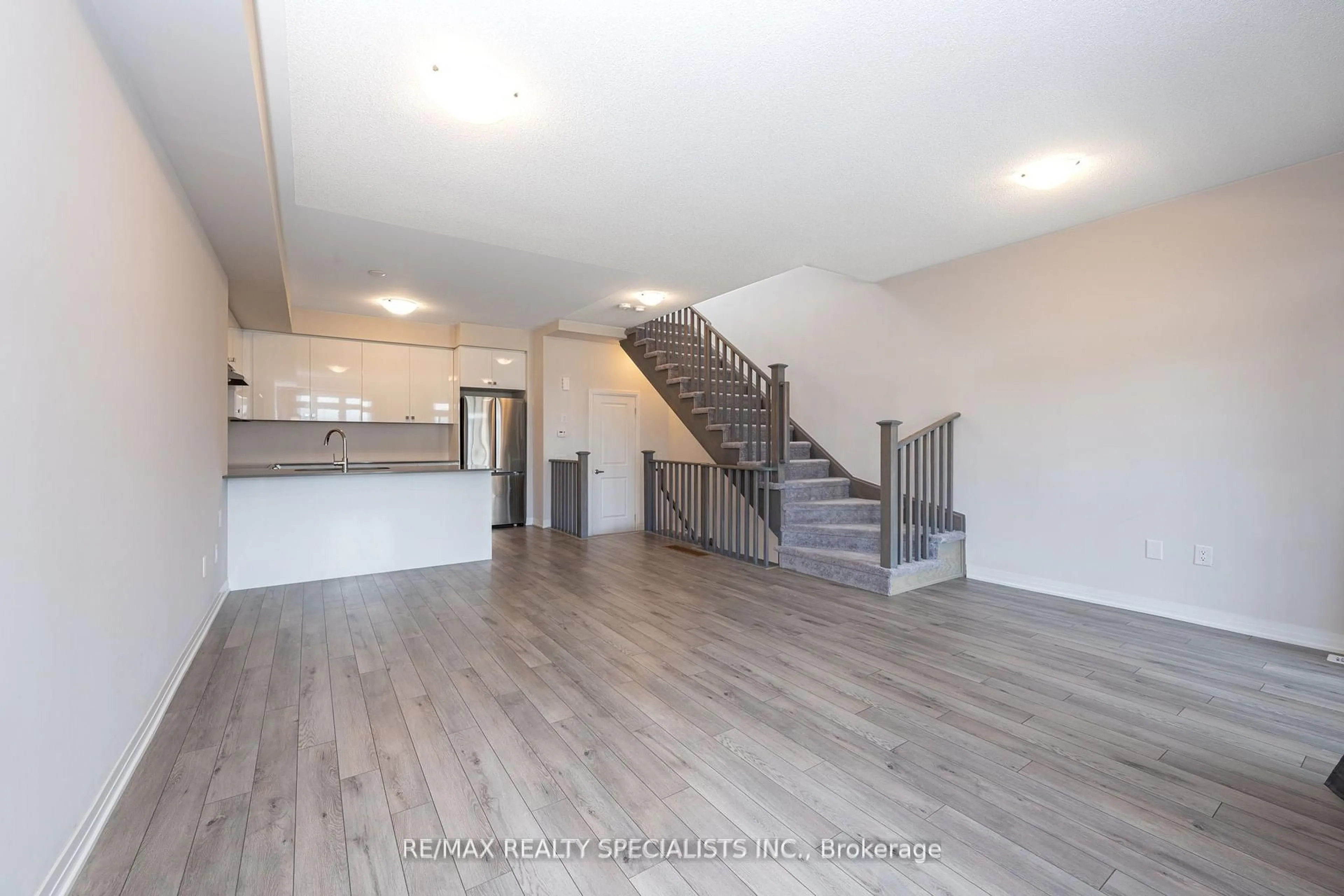 Unknown for 585 Colborne St #810, Brantford Ontario N3S 3M7