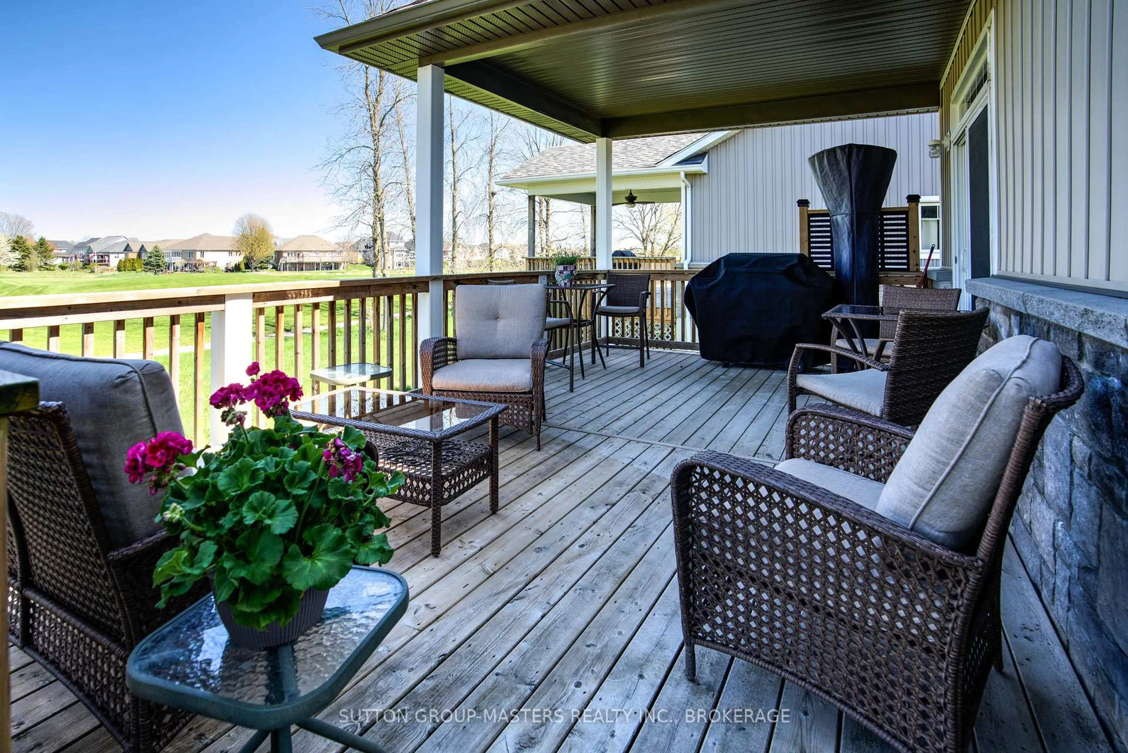 Patio, water/lake/river/ocean view for 131 Country Club Dr, Bath Ontario K0H 1G0