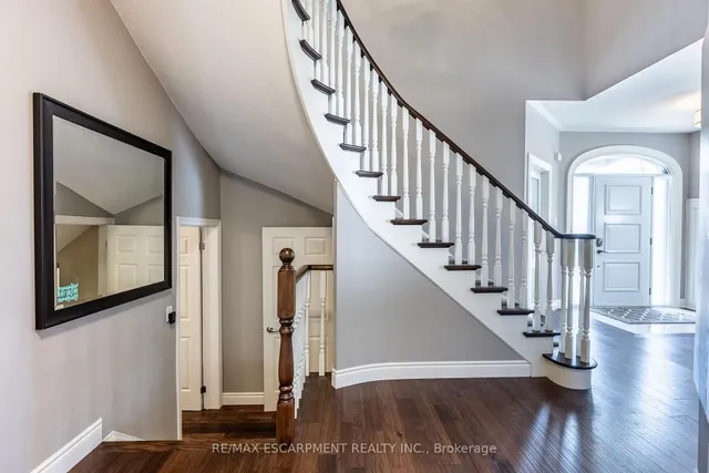 Additional property image - 58 ANDERSON Crt