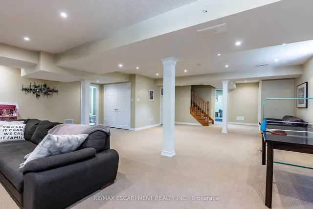 Additional property image - 58 ANDERSON Crt