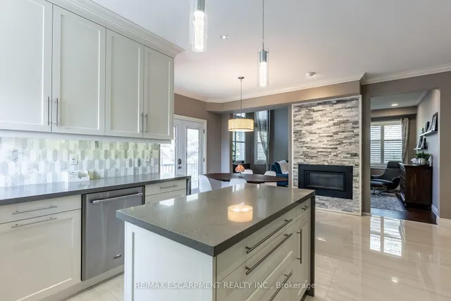 Additional property image - 58 ANDERSON Crt