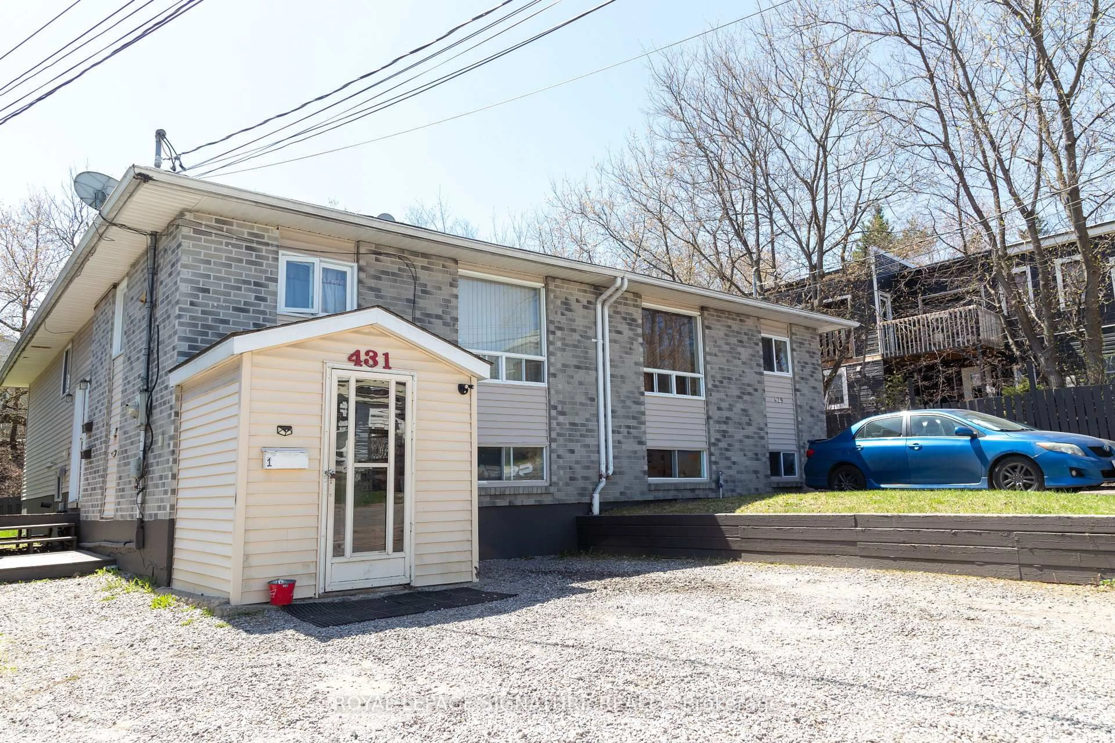 Patio, unknown for 431 Dudley Ave, North Bay Ontario P1B 7A6