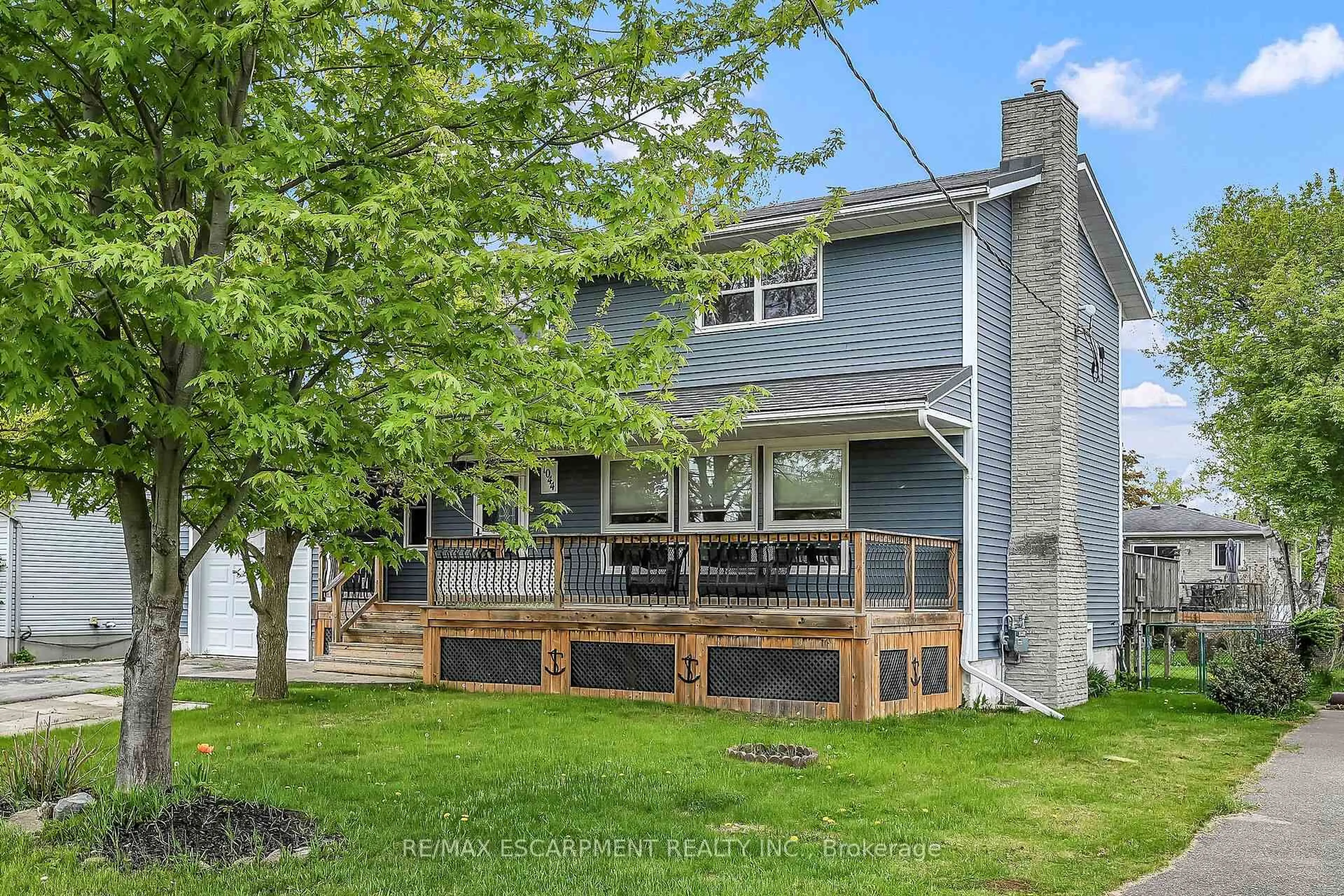 Patio, water/lake/river/ocean view for 1044 Main St, Norfolk Ontario N0A 1N2