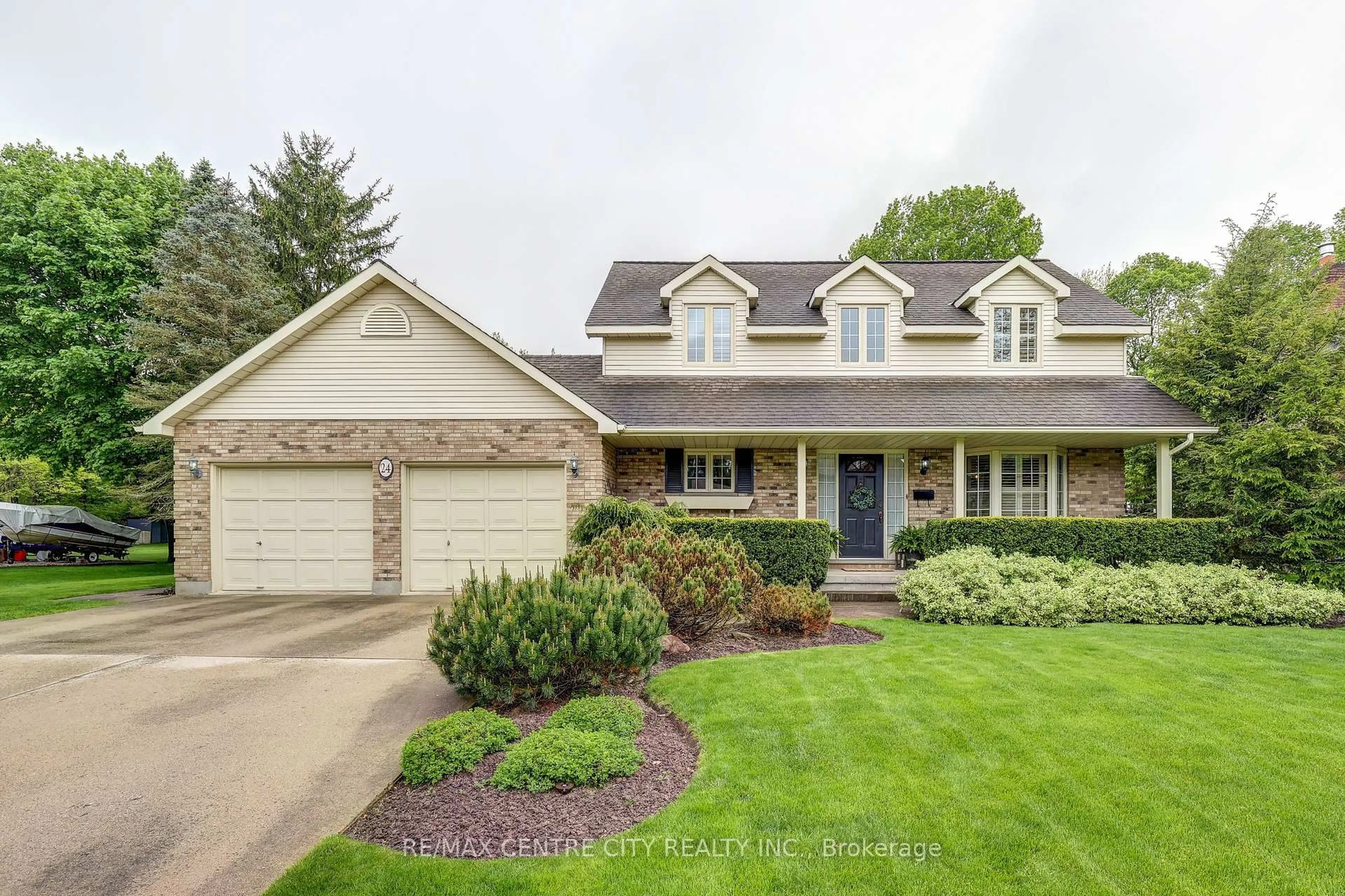 Home with brick exterior material, street for 39830 Shady Lane Cres, Southwold Ontario N5P 3T2