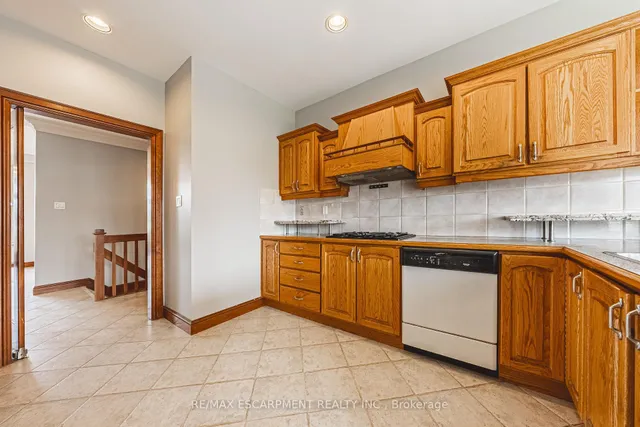 Additional property image - 388 Hemlock Ave