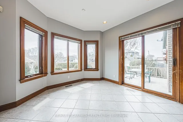 Additional property image - 388 Hemlock Ave