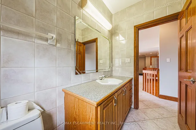 Additional property image - 388 Hemlock Ave