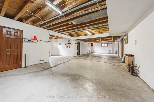 Additional property image - 388 Hemlock Ave