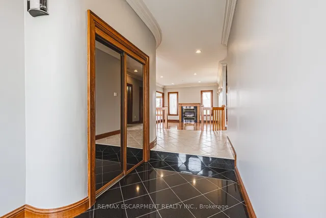 Additional property image - 388 Hemlock Ave