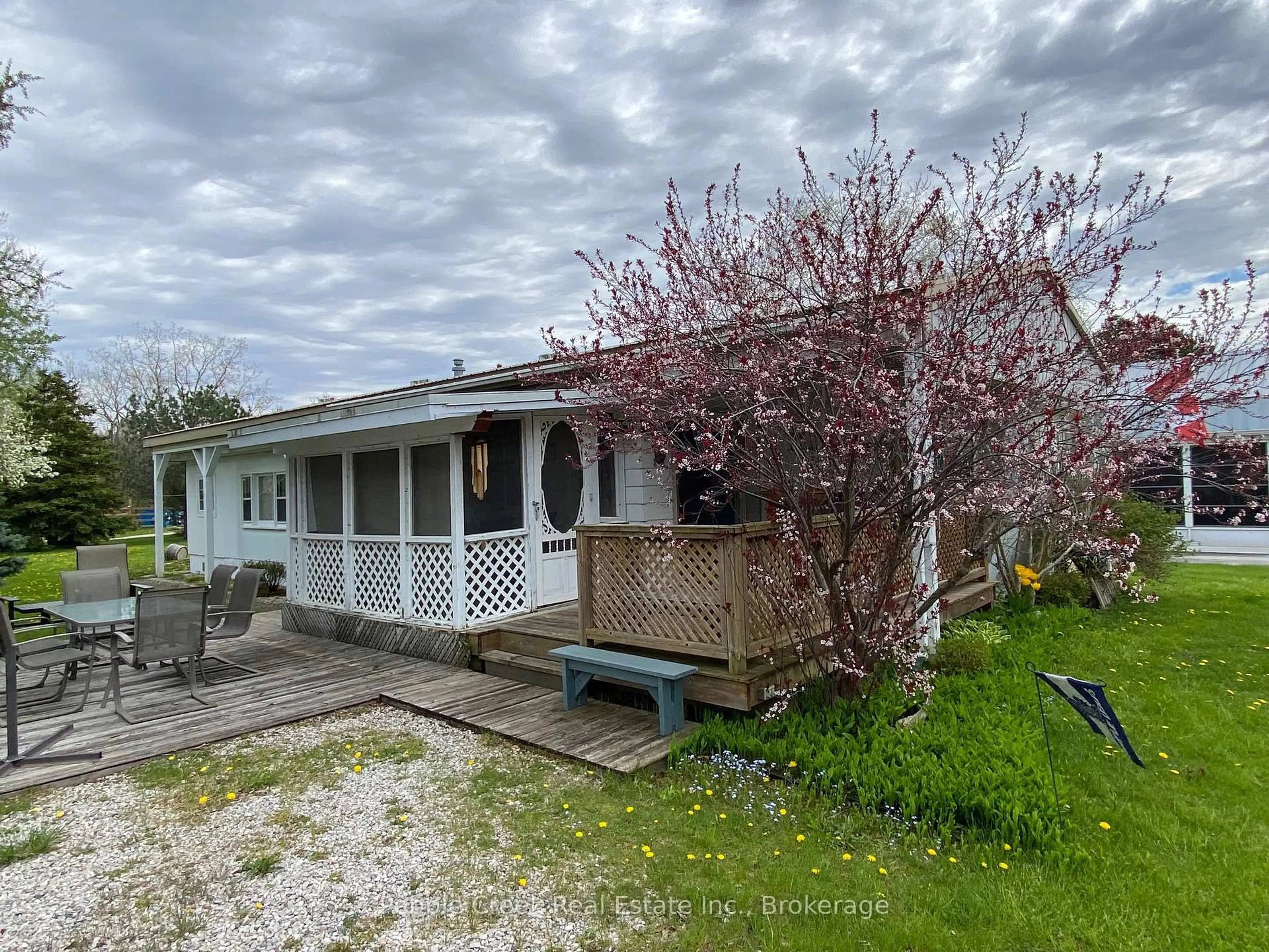 A pic from outside/outdoor area/front of a property/back of a property/a pic from drone, unknown for 6 Turnbull's Grove Rd, Bluewater Ontario N0M 1N0