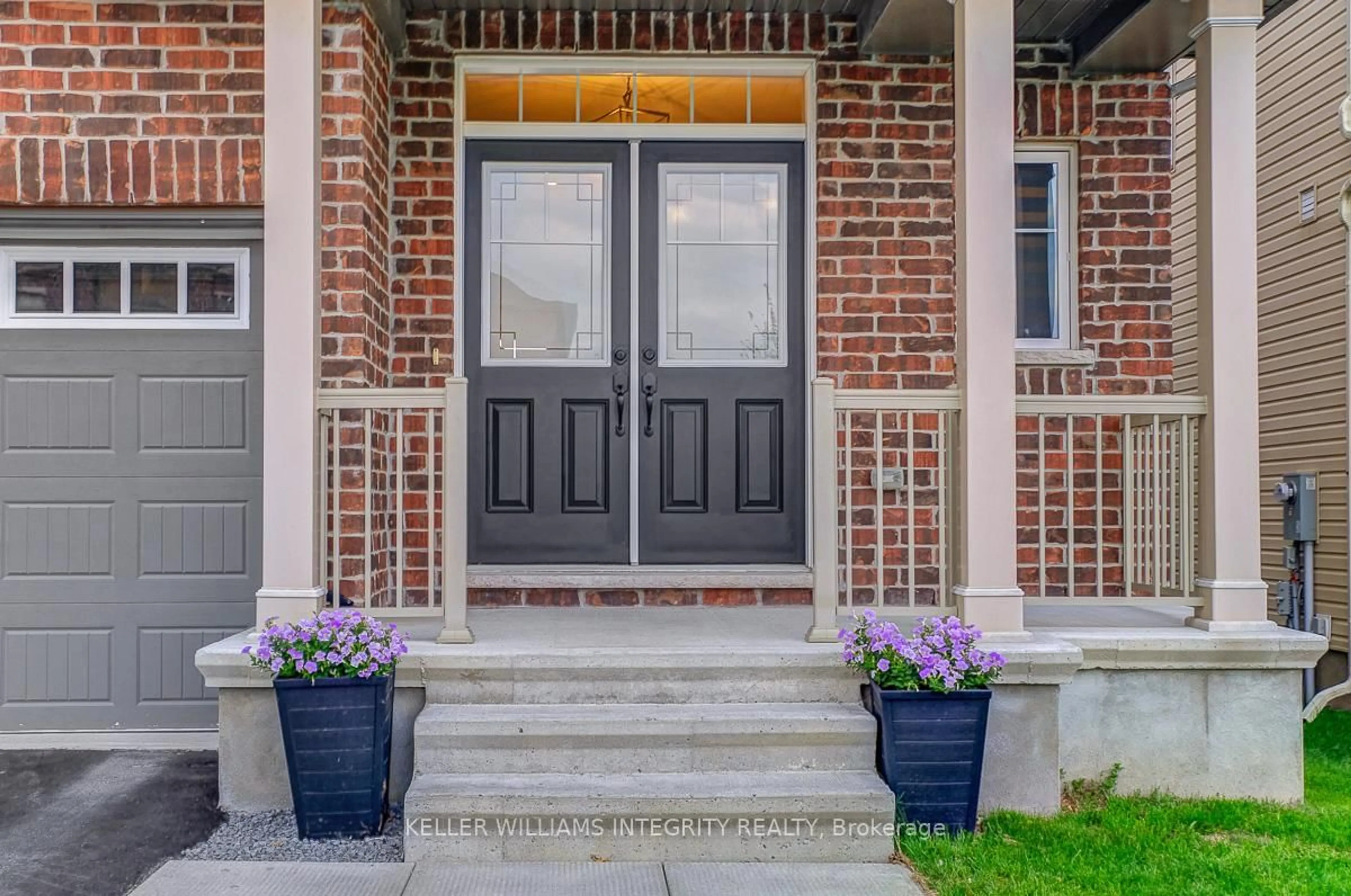 Home with brick exterior material, street for 547 Parade Dr, Ottawa Ontario K2S 0X8