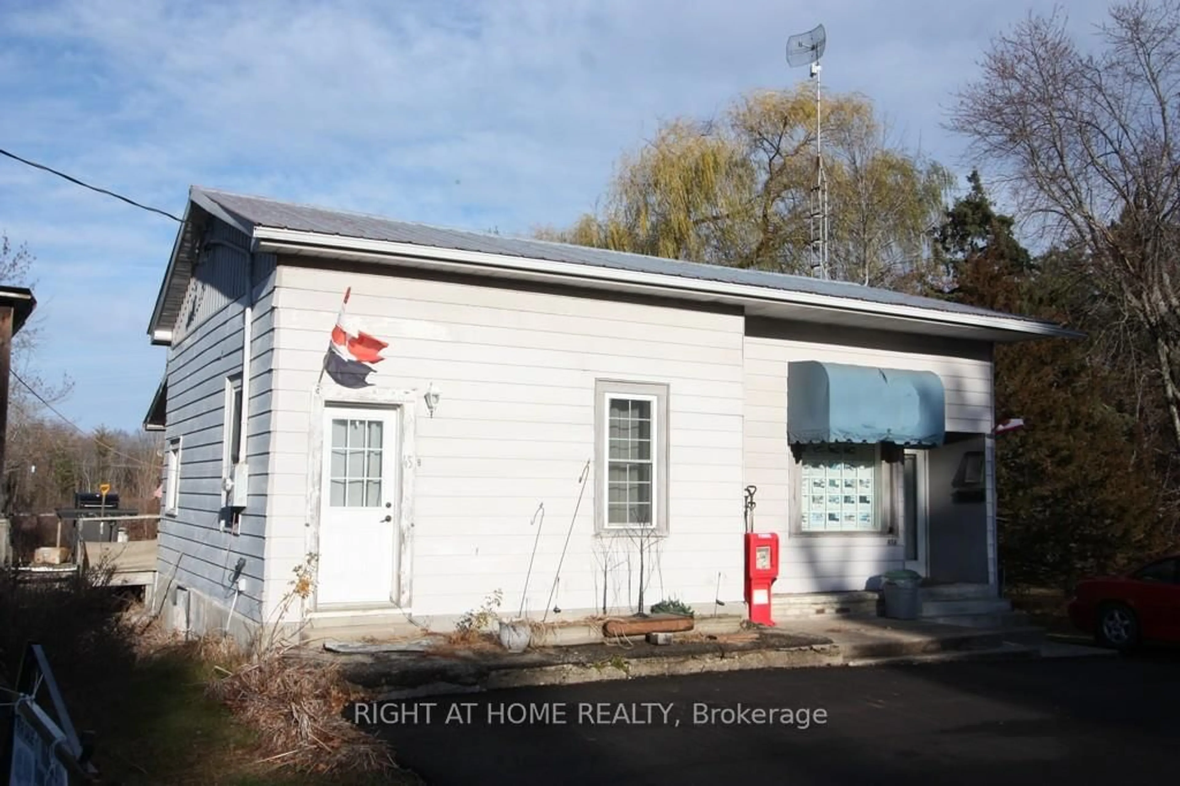 Unknown for 45 Drummond St, Rideau Lakes Ontario K0G 1P0