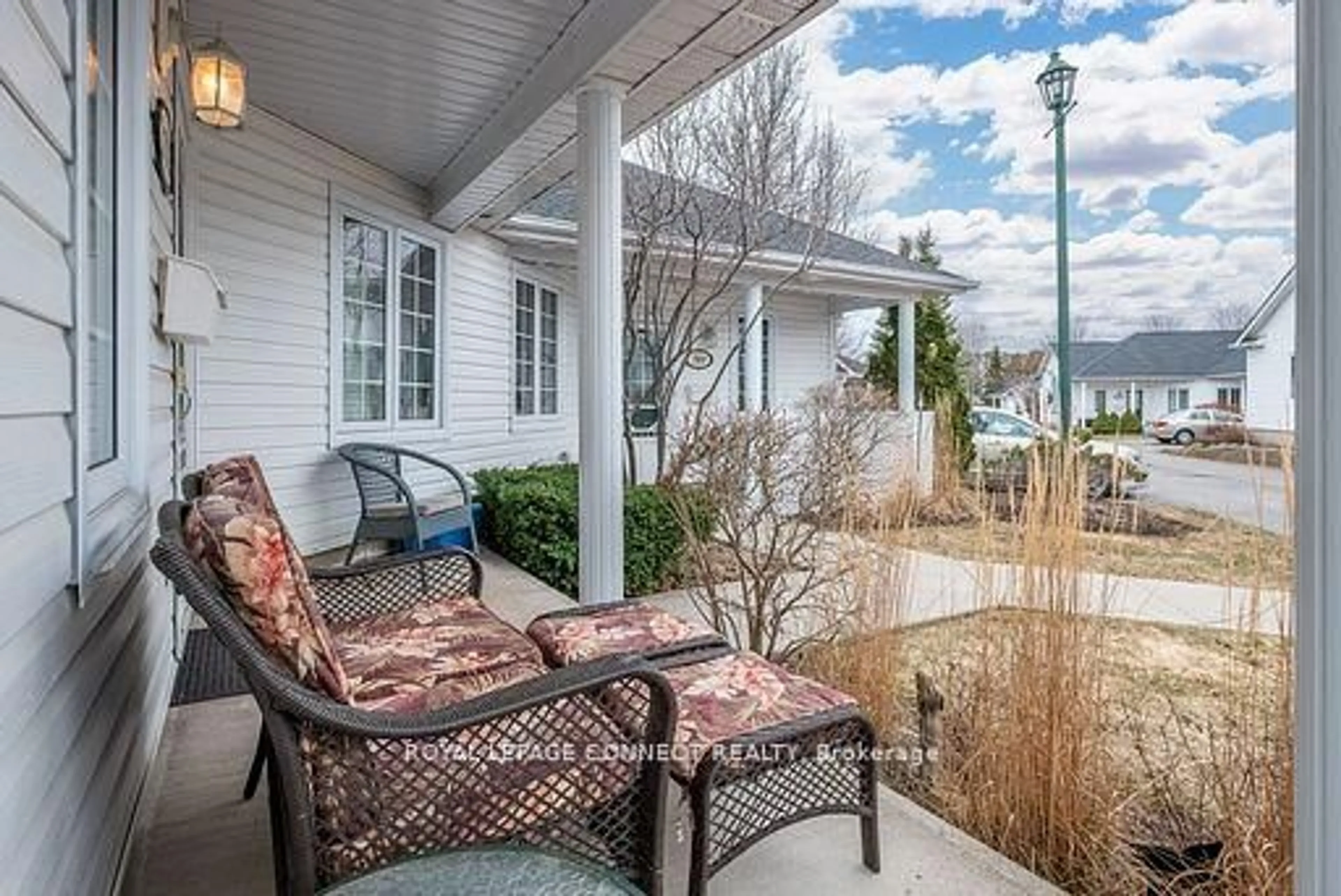 Patio, water/lake/river/ocean view for 1055 Birchwood Tr #702, Cobourg Ontario K9A 5Y2