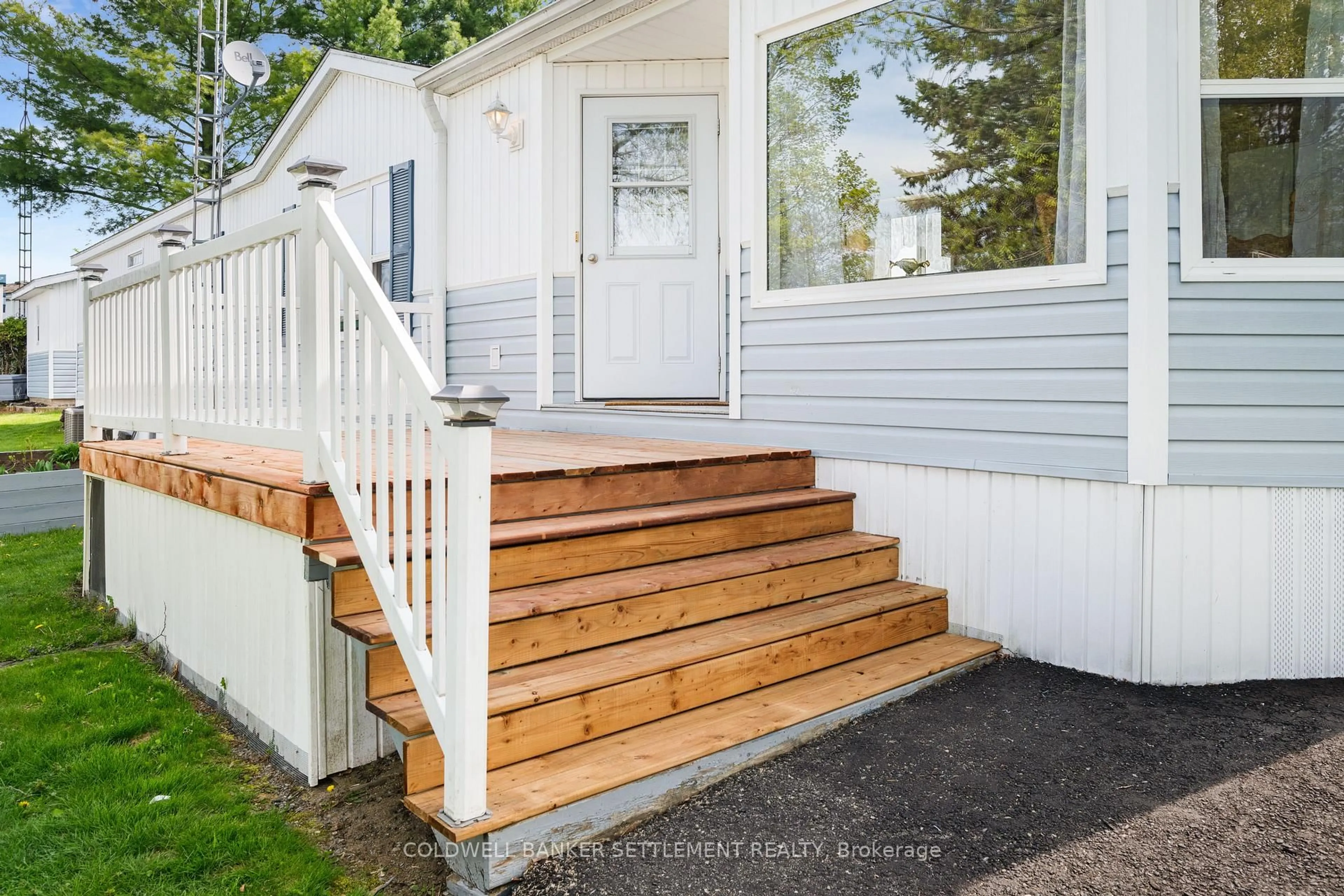 Home with vinyl exterior material, street for 304 Acacia Rd, Perth Ontario K7H 3C8