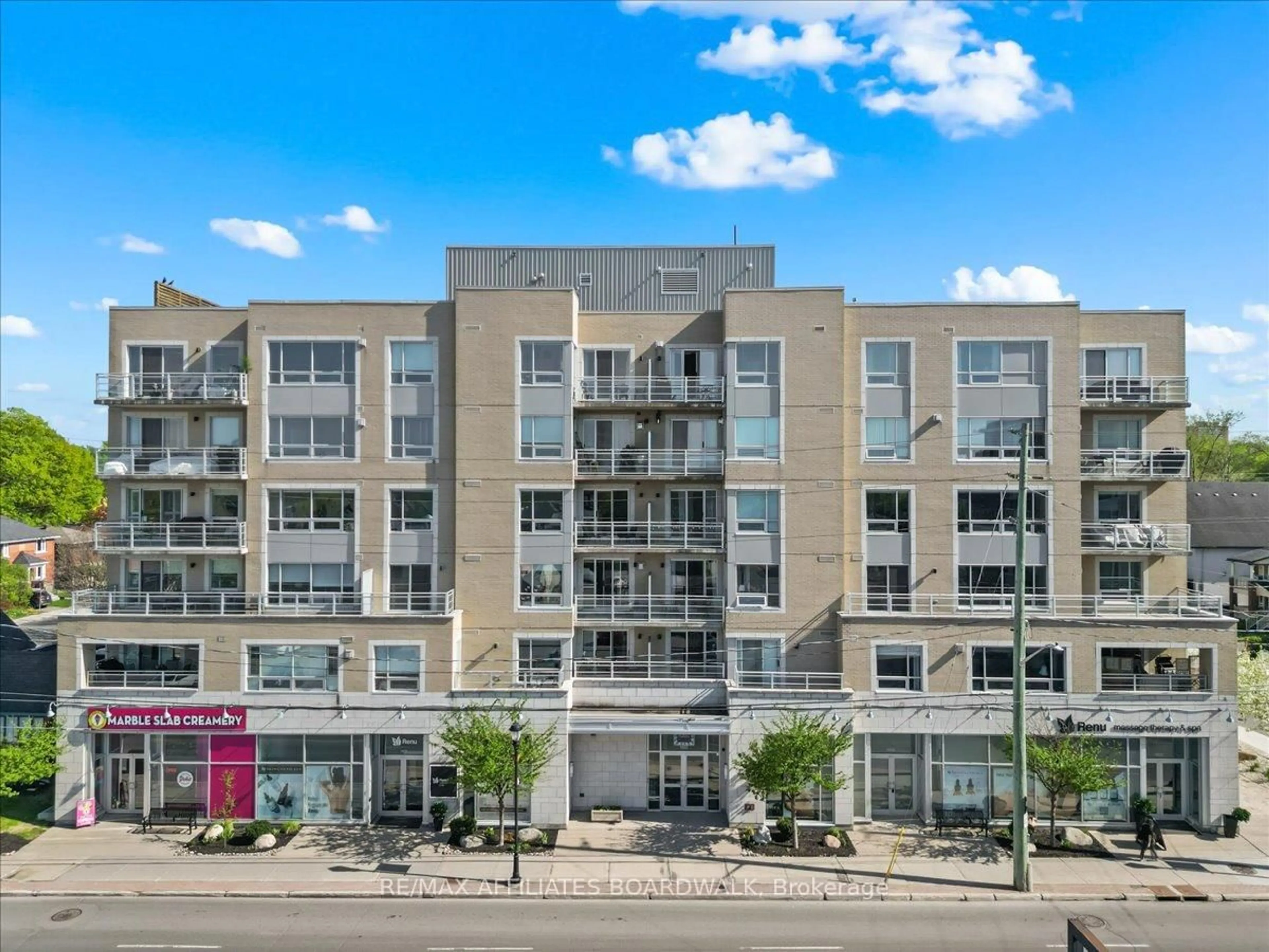 Unknown for 1422 Wellington St #403, Ottawa Ontario K1Y 0X7