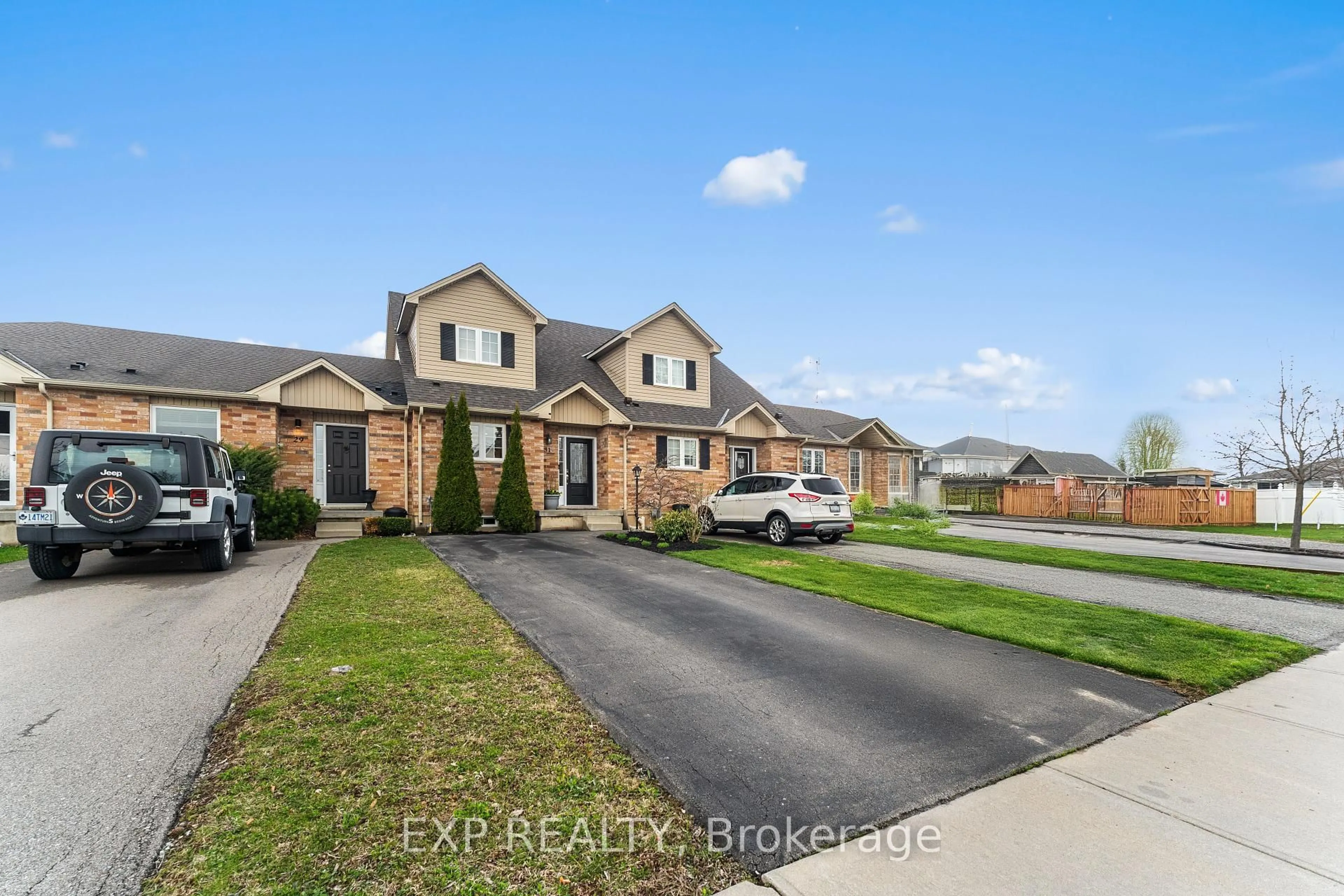 Home with brick exterior material, street for 31 Powell Lane, Haldimand Ontario N0A 1E0