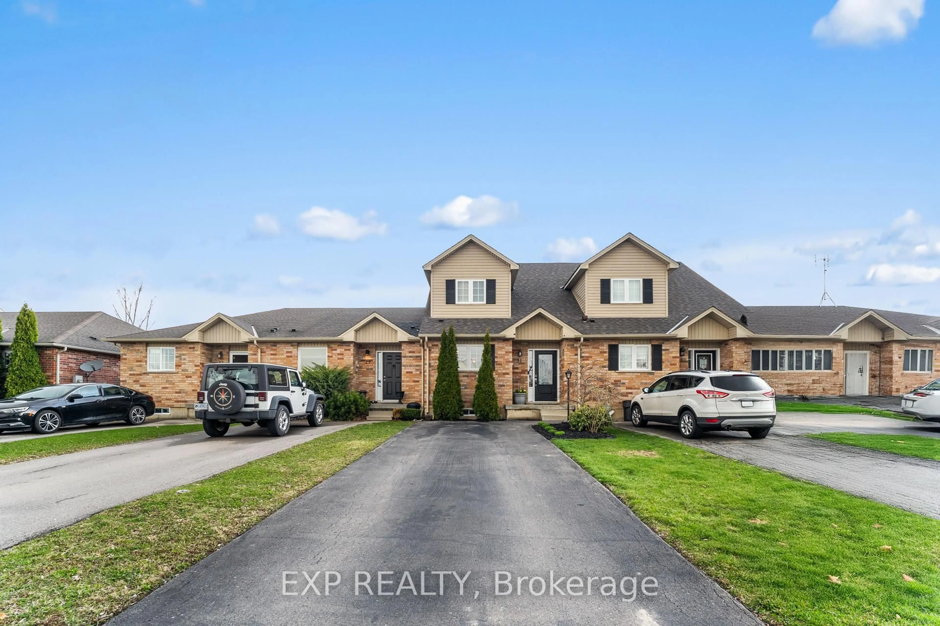 A pic from outside/outdoor area/front of a property/back of a property/a pic from drone, street for 31 Powell Lane, Haldimand Ontario N0A 1E0