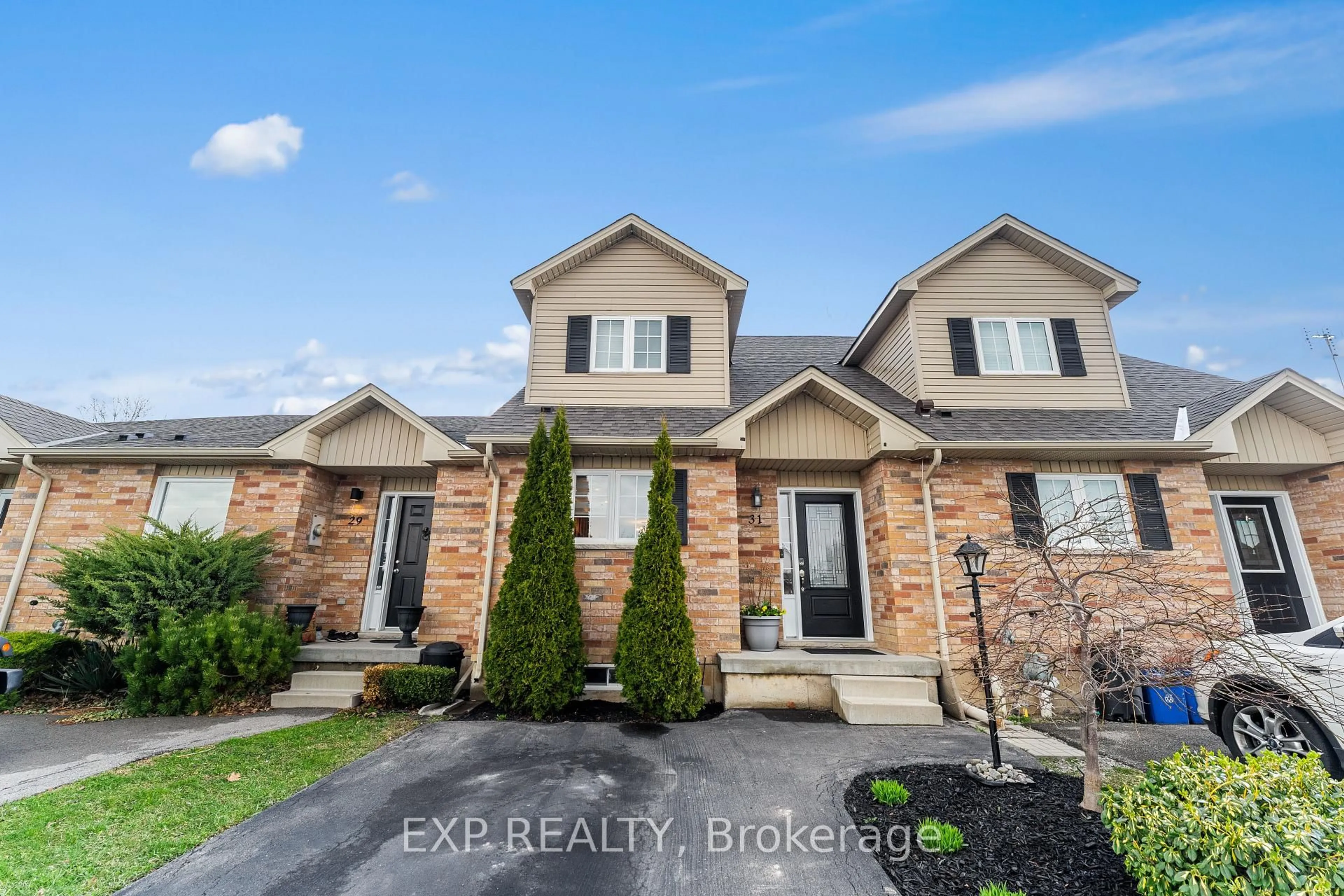 Home with brick exterior material, building for 31 Powell Lane, Haldimand Ontario N0A 1E0