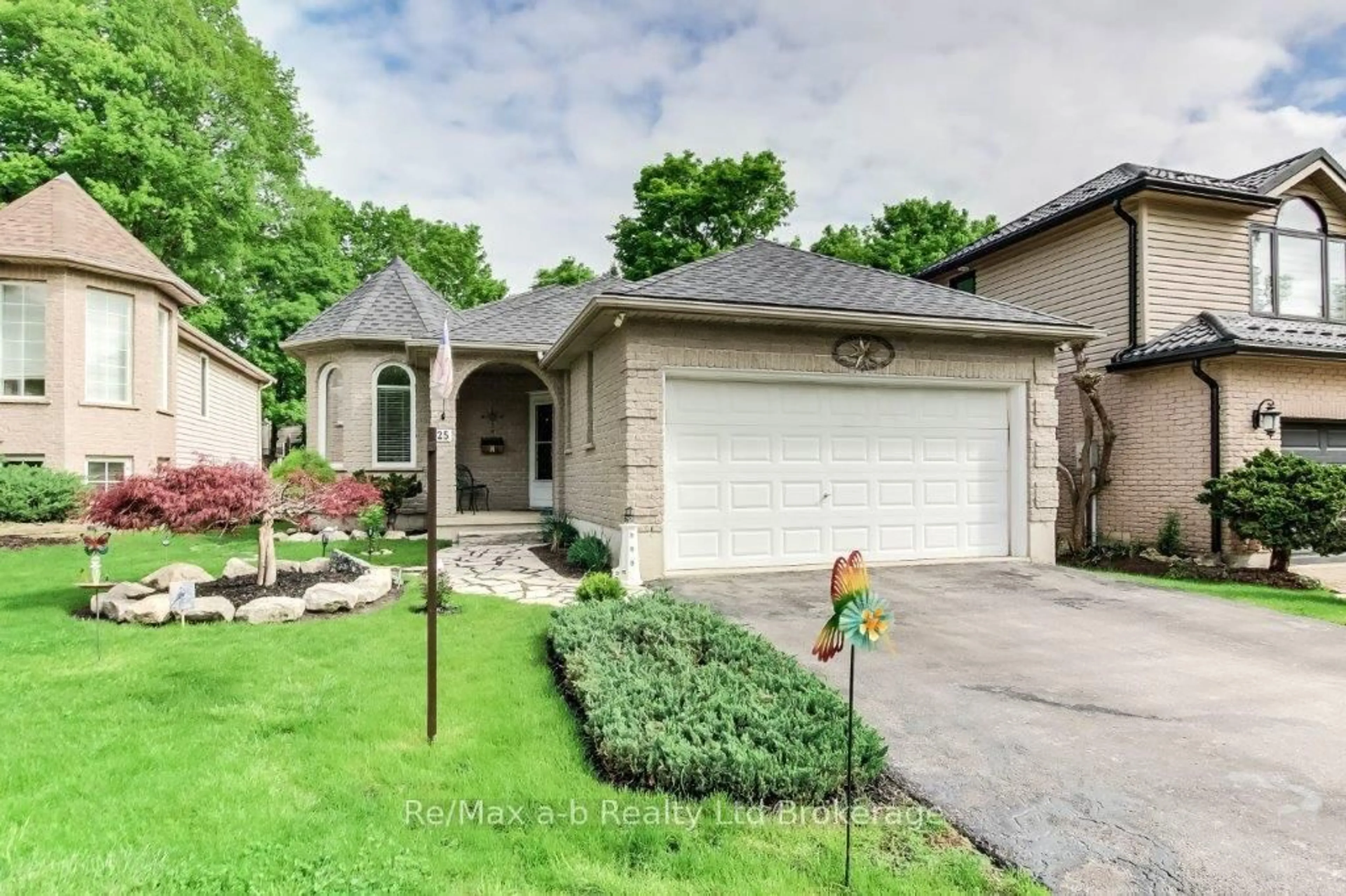 Home with brick exterior material, street for 25 Pembers Pass, Woodstock Ontario N4S 8Z5