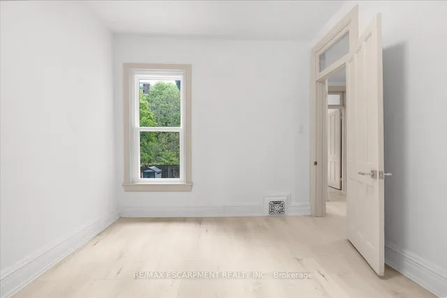 Additional property image - 68 Alanson St