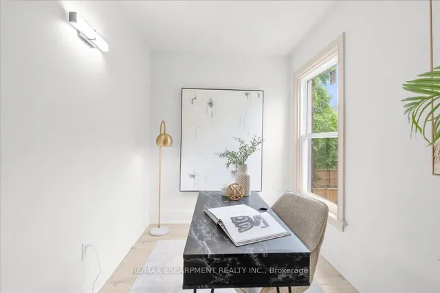 Additional property image - 68 Alanson St