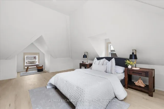 Additional property image - 68 Alanson St