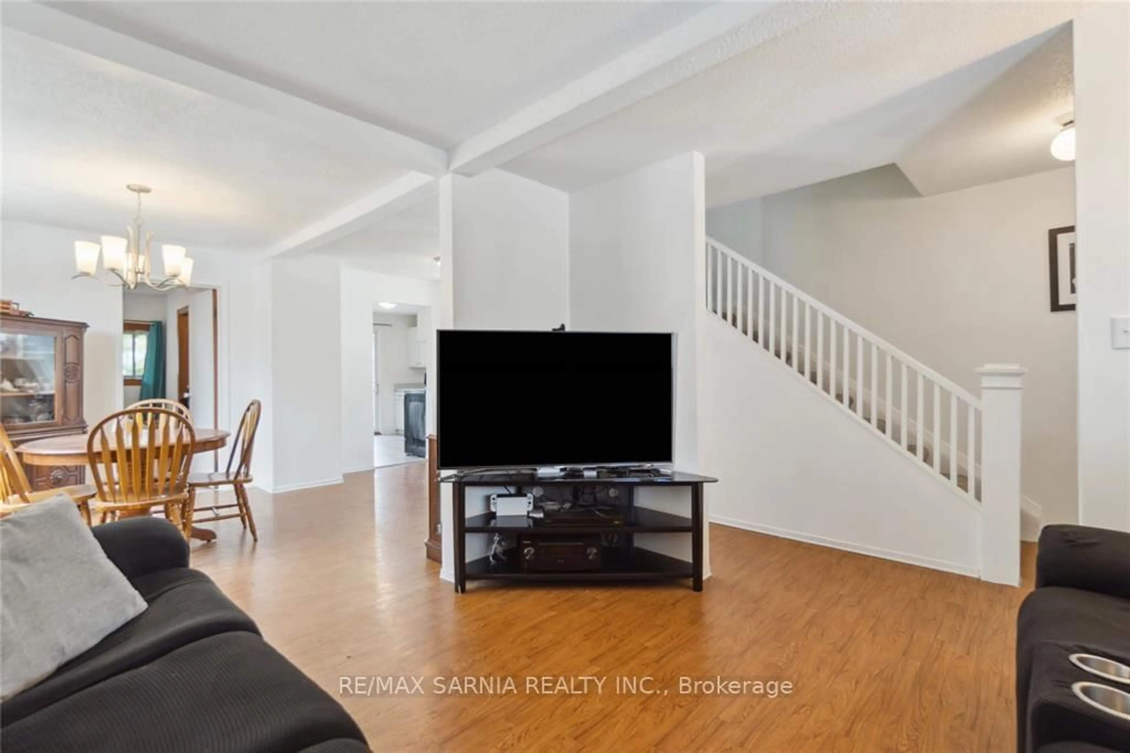 Unknown for 408 TALFOURD St, Sarnia Ontario N7T 1R6
