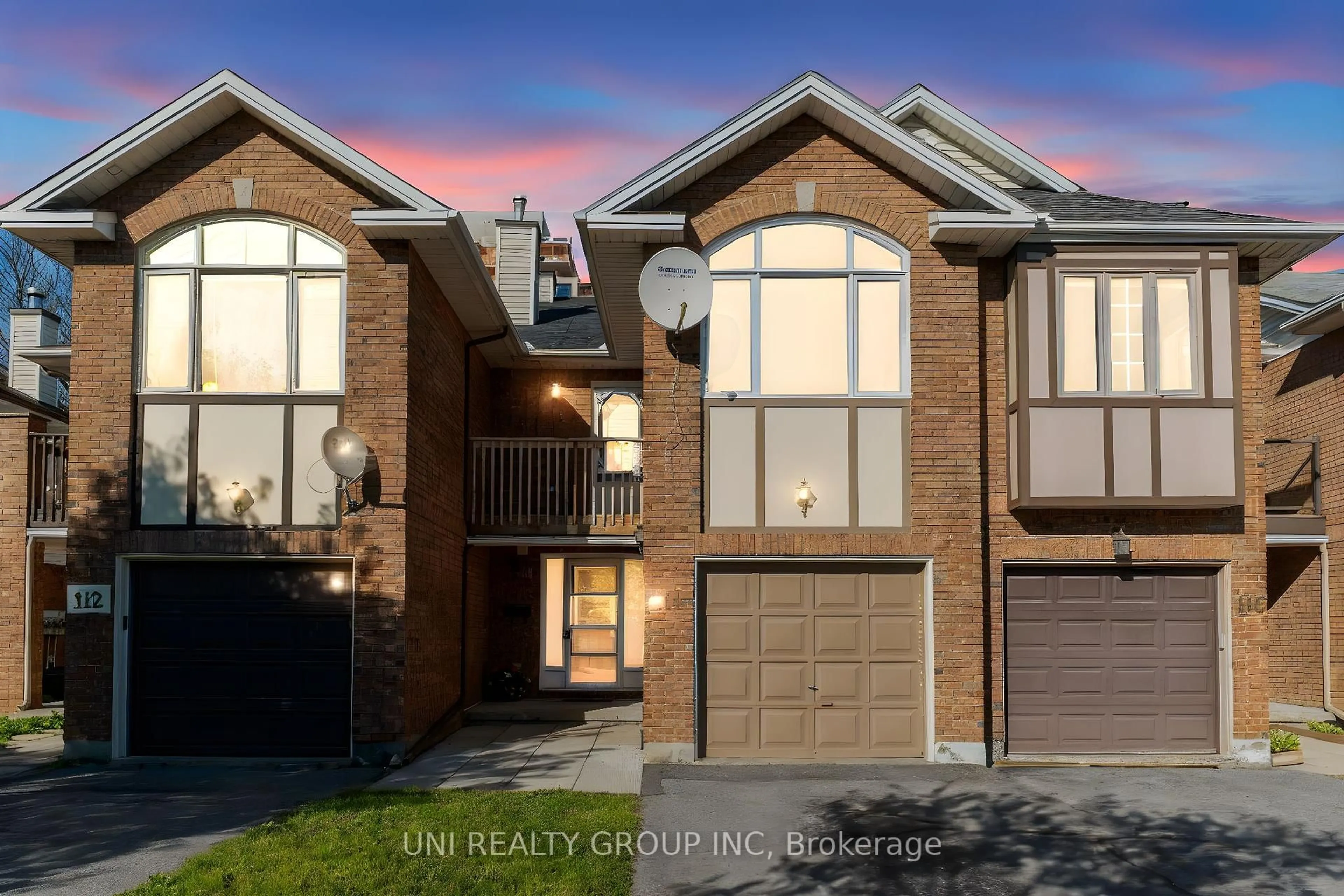 Home with brick exterior material, street for 114 THORNBURY Cres, Nepean Ontario K2G 6C3