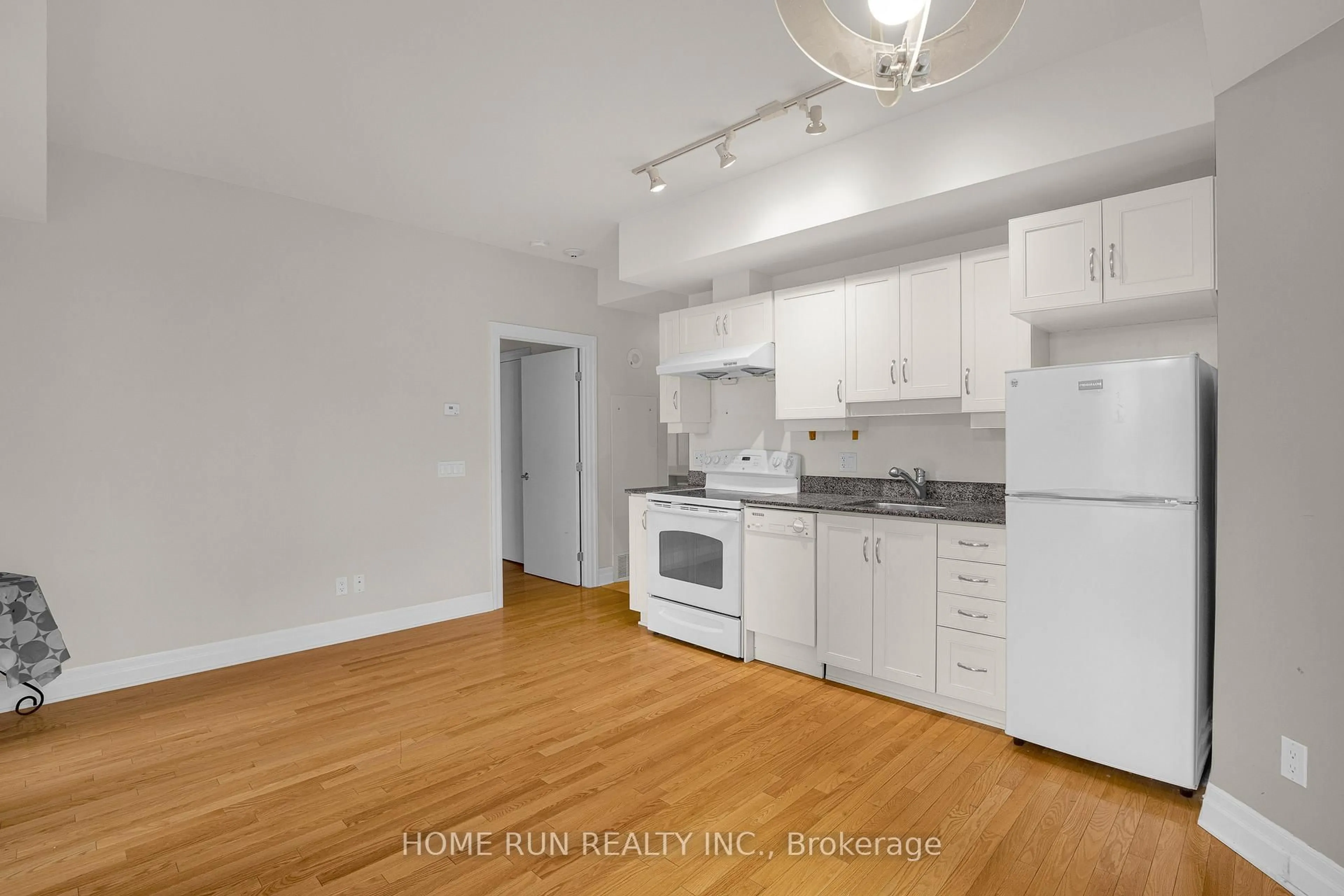 Standard kitchen, unknown for 245 Kent St #708, Ottawa Ontario K2P 0A5