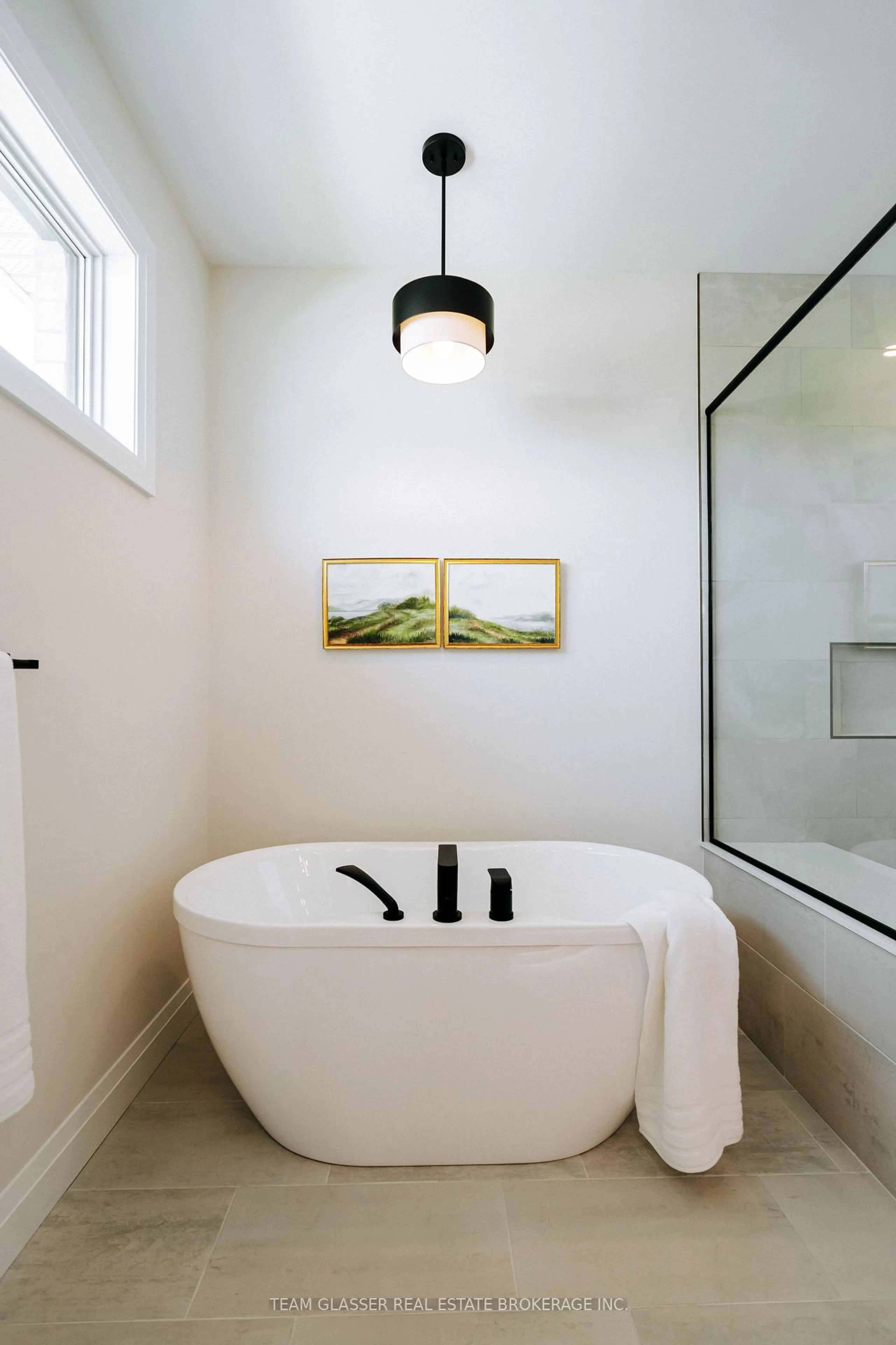 Contemporary bathroom, ceramic/tile floor for 73 Dearing Dr #(Lot #18), South Huron Ontario N0M 1T0