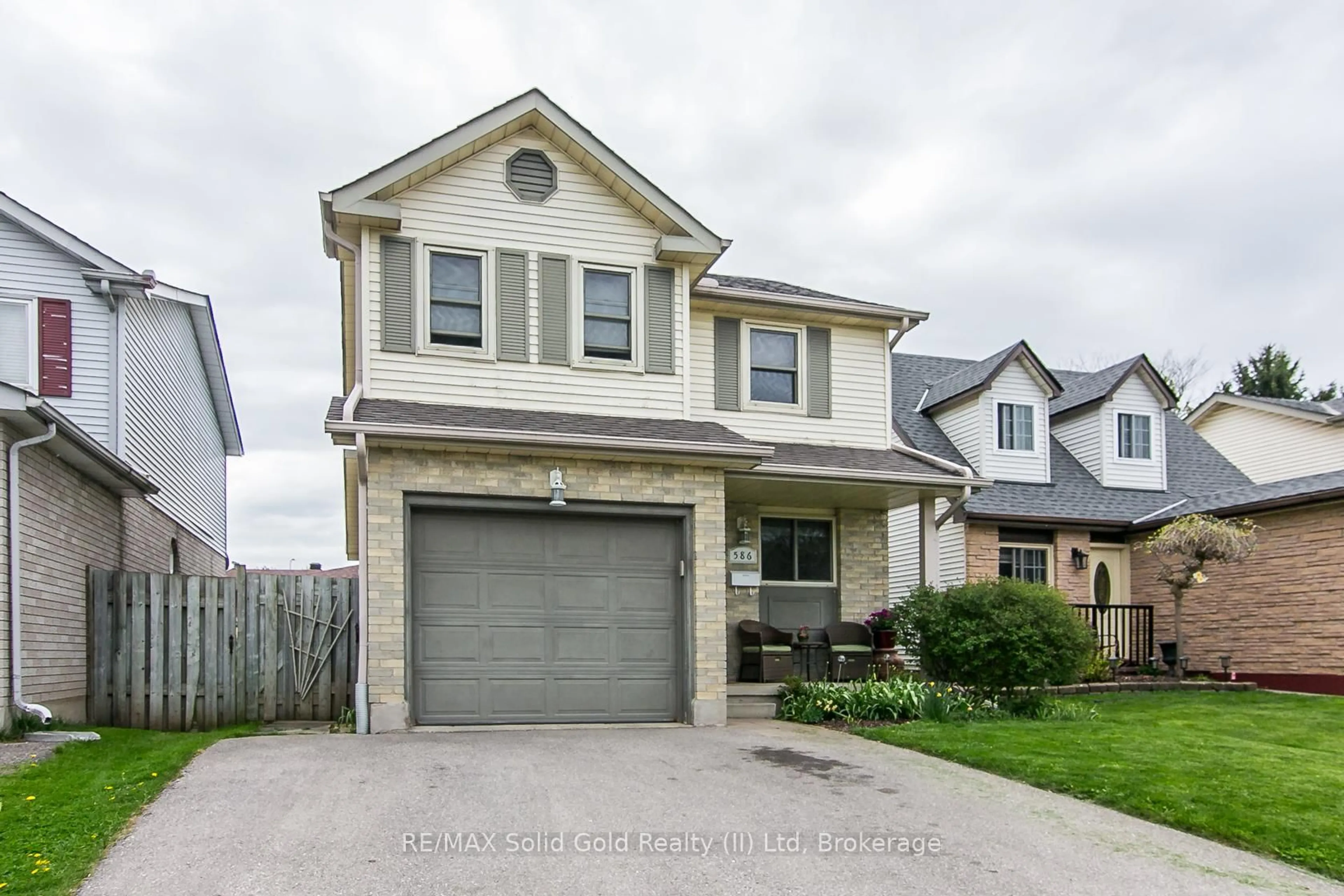 Unknown for 586 Drummerhill Cres, Waterloo Ontario N2T 1G4