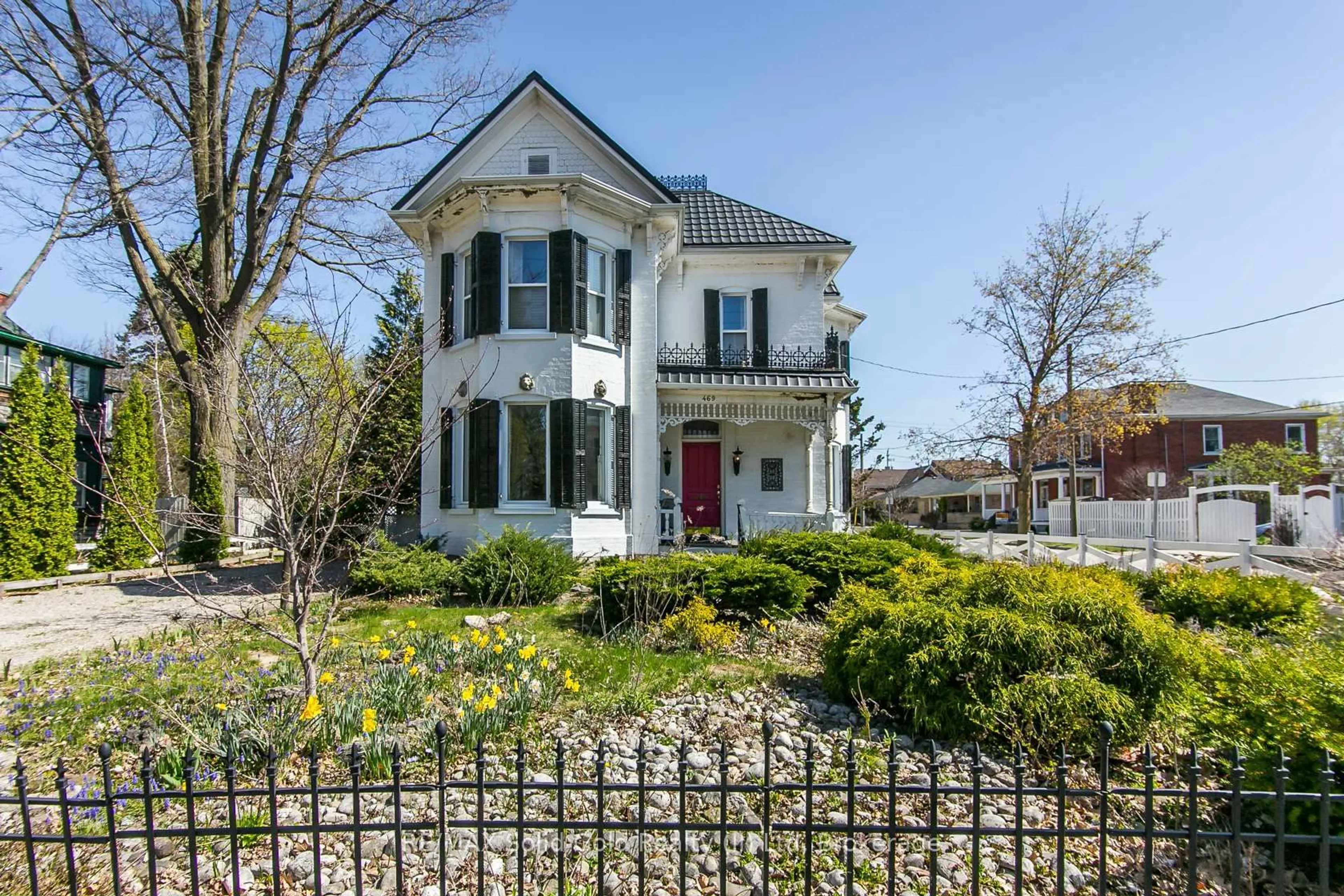 Home with brick exterior material, street for 469 Duke St, Cambridge Ontario N3H 3S9