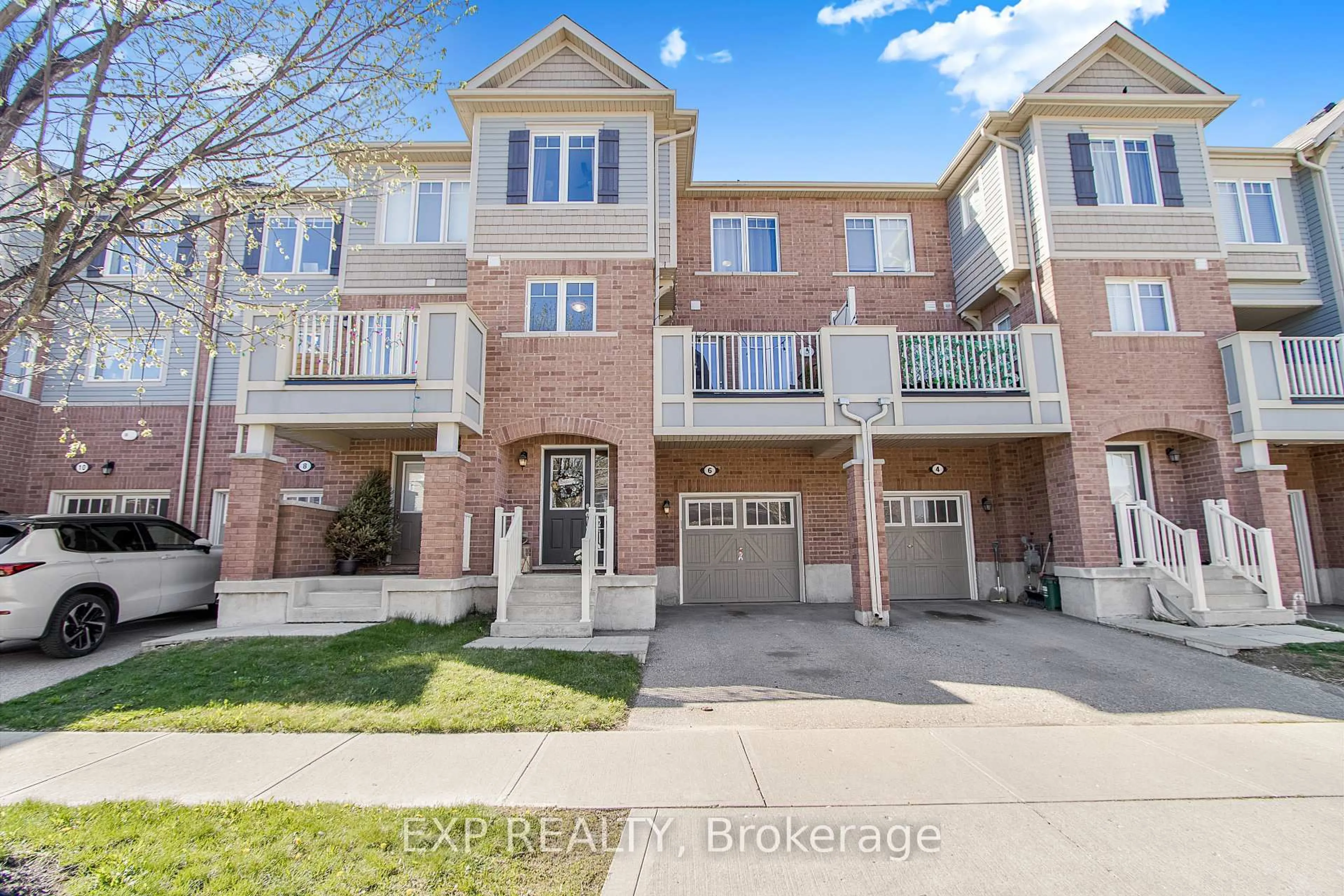 Unknown for 6 Stratus St, Kitchener Ontario N2R 1R4