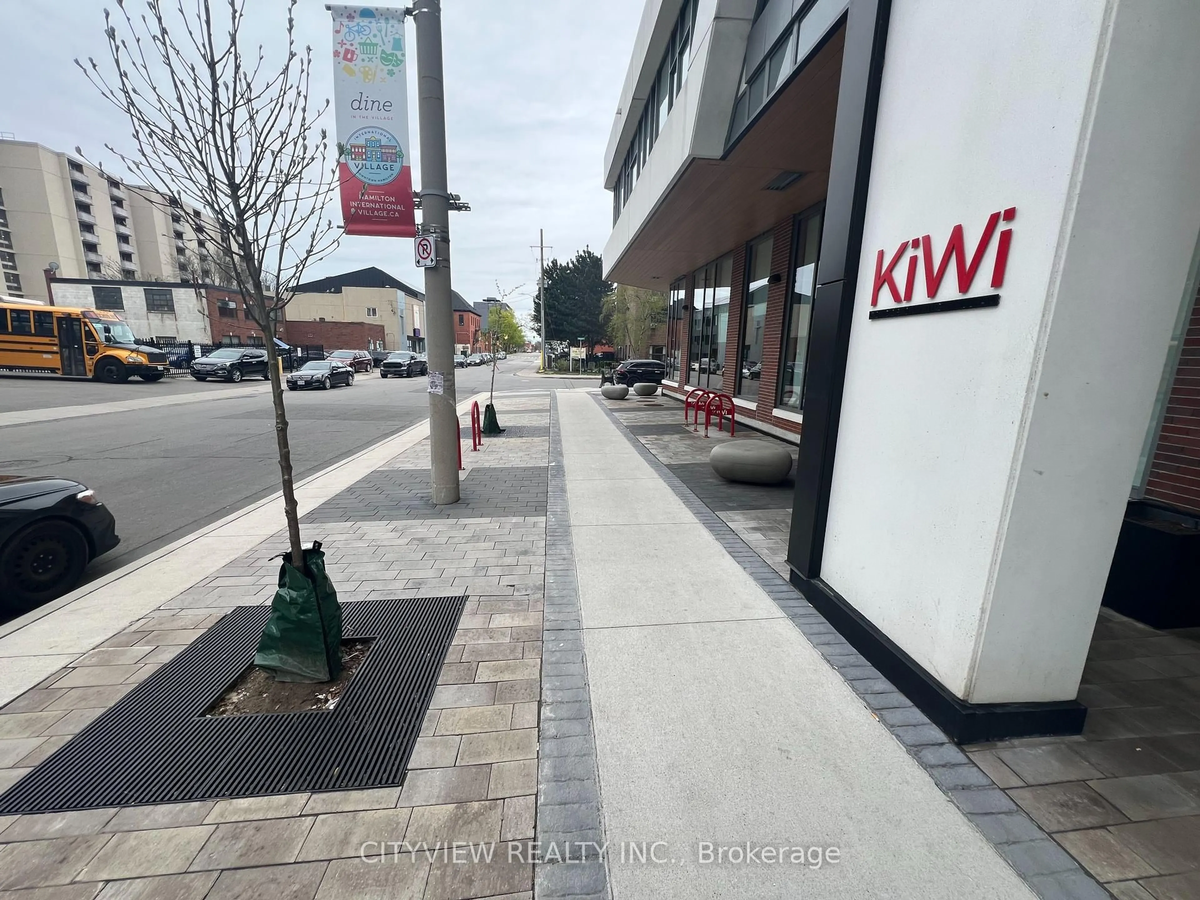 Unknown for 212 king William St #401, Hamilton Ontario L8R 0A7