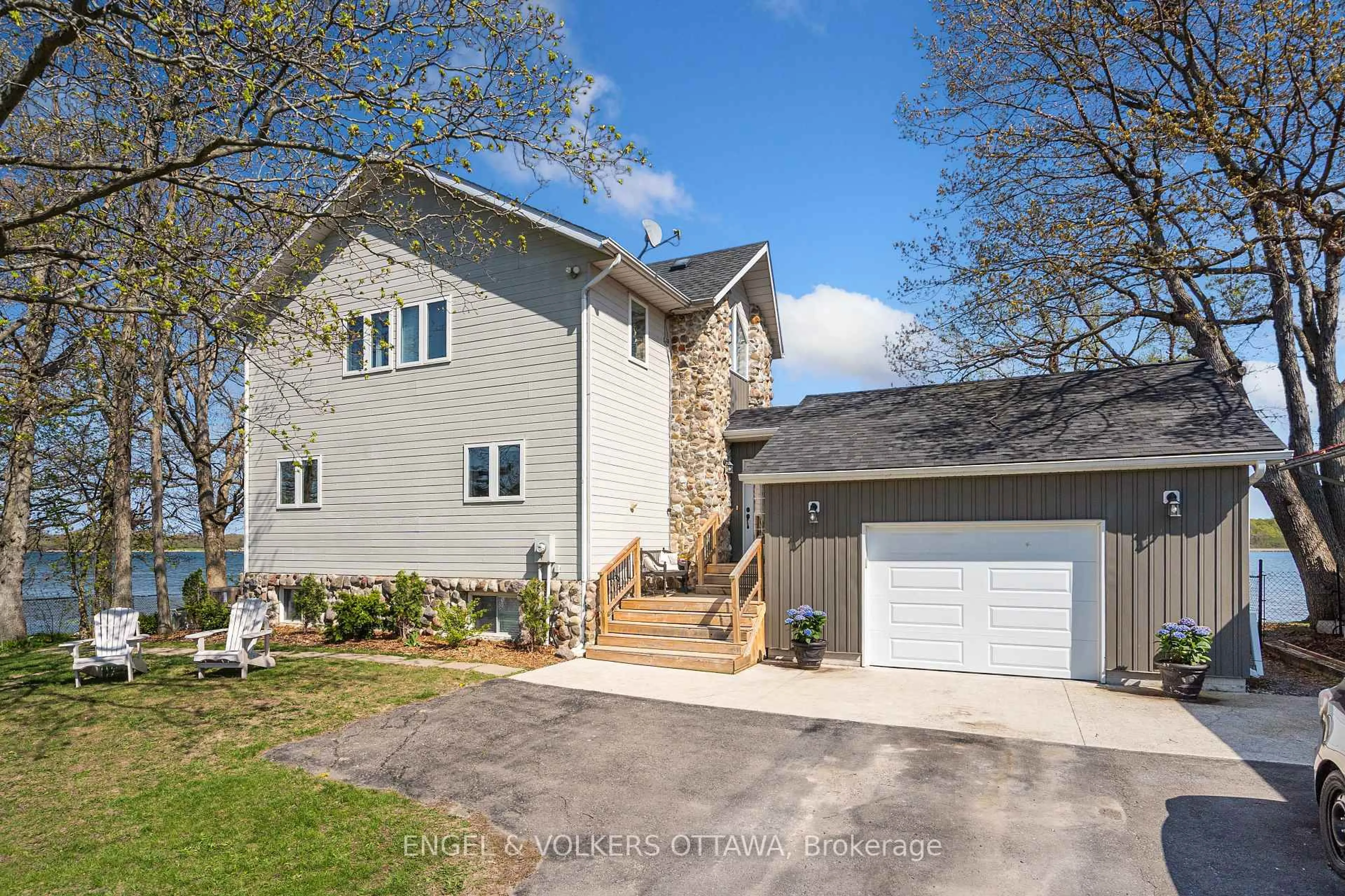 Unknown for 69 Blue Heron Lane, Gananoque Ontario K7G 2V6