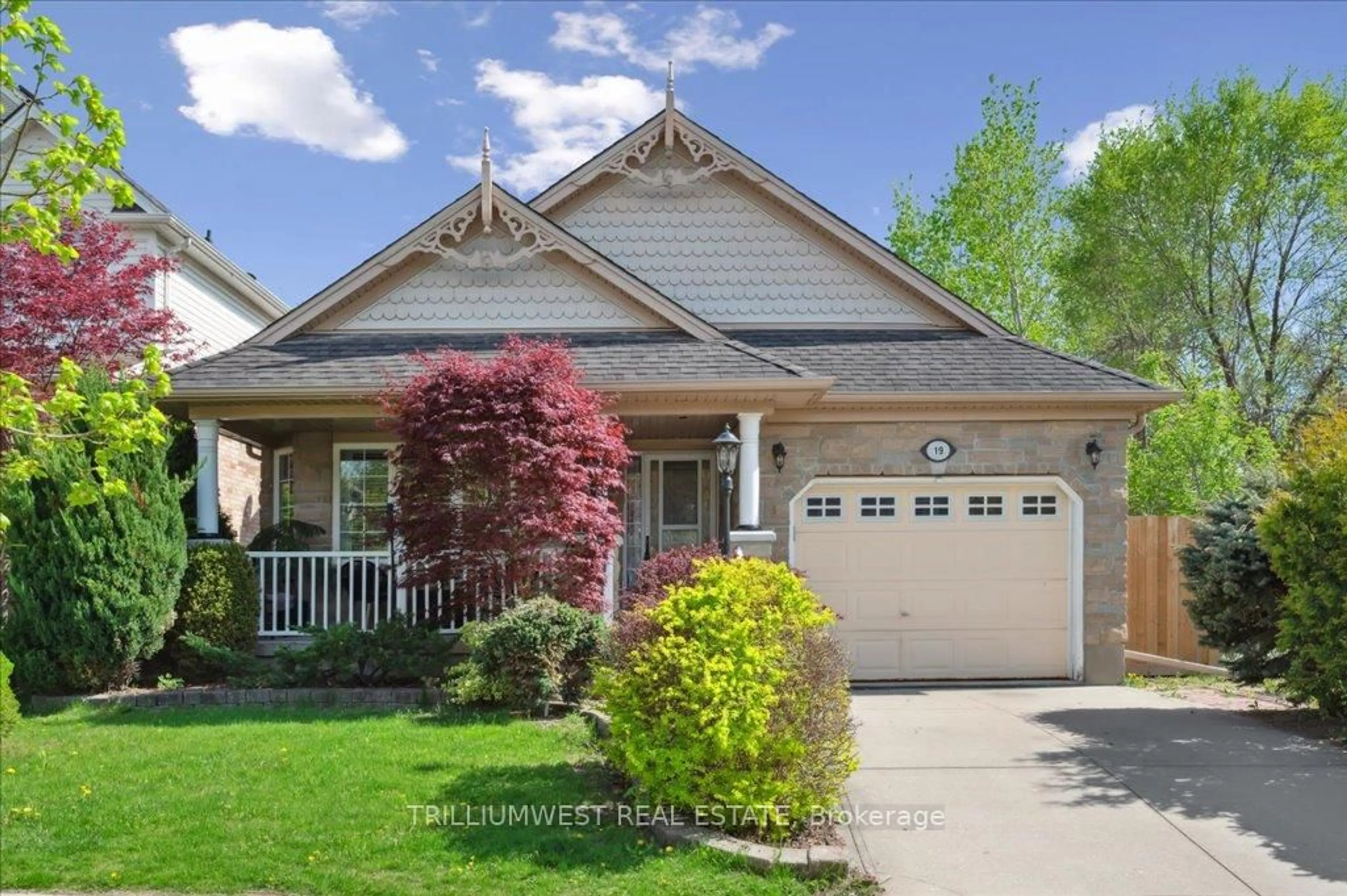 Home with vinyl exterior material, street for 19 Housler Lane, Cambridge Ontario N3C 4H7