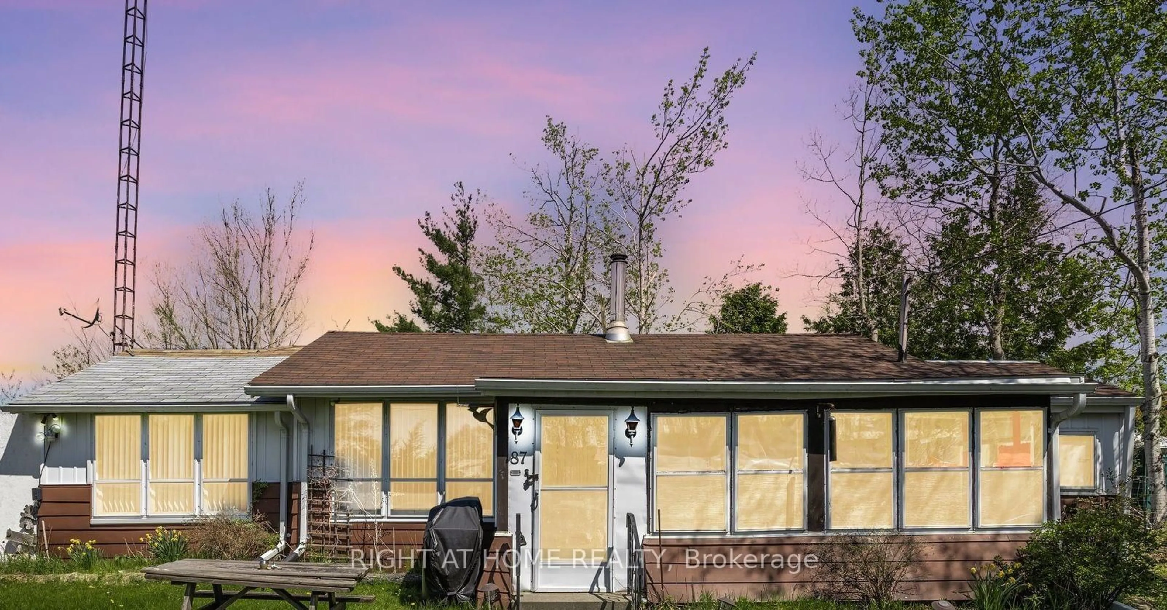 Home with vinyl exterior material, street for 194 Mcguire Beach Rd, Kawartha Lakes Ontario K0M 2B0