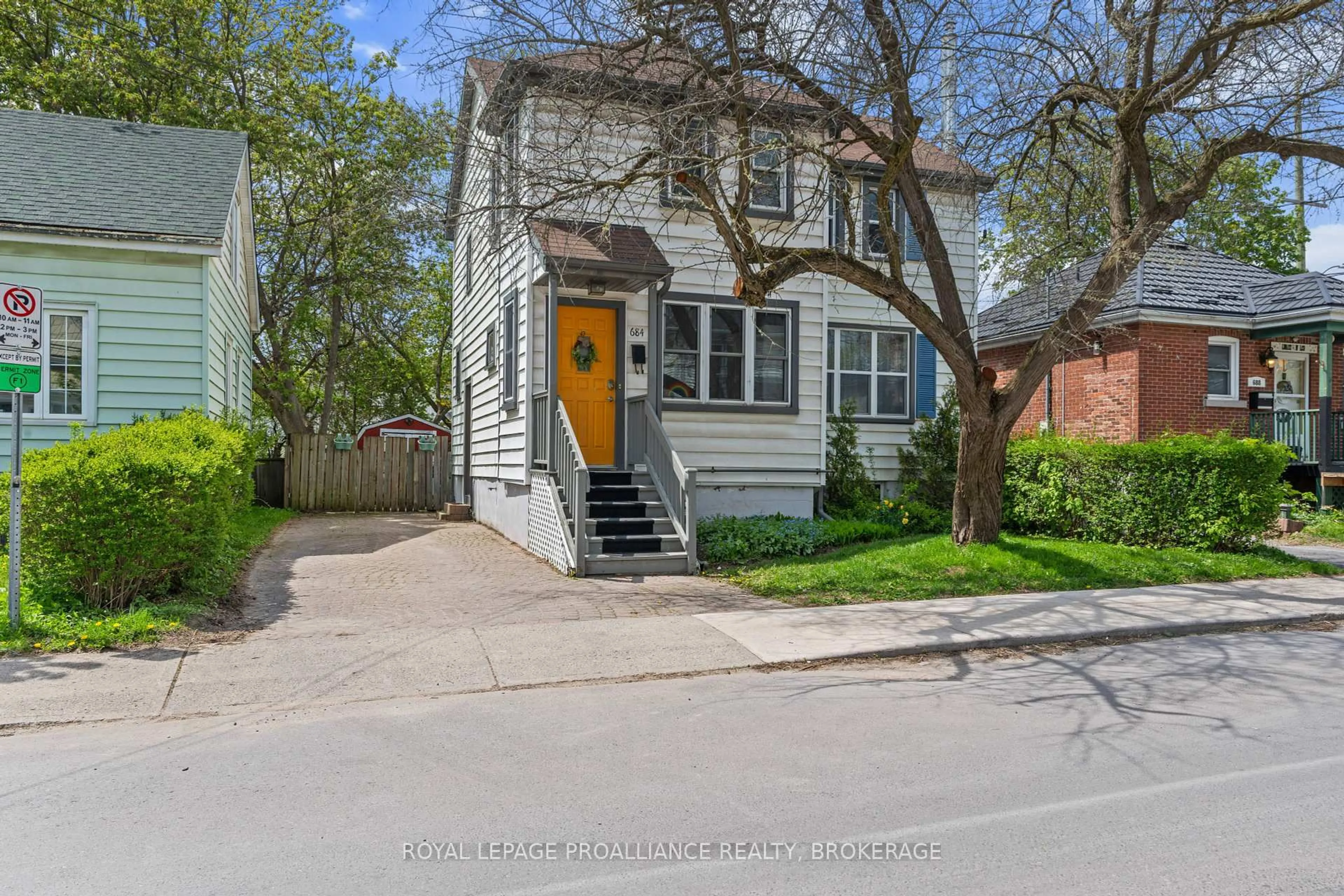 Unknown for 684 Victoria St, Kingston Ontario K7K 4S5