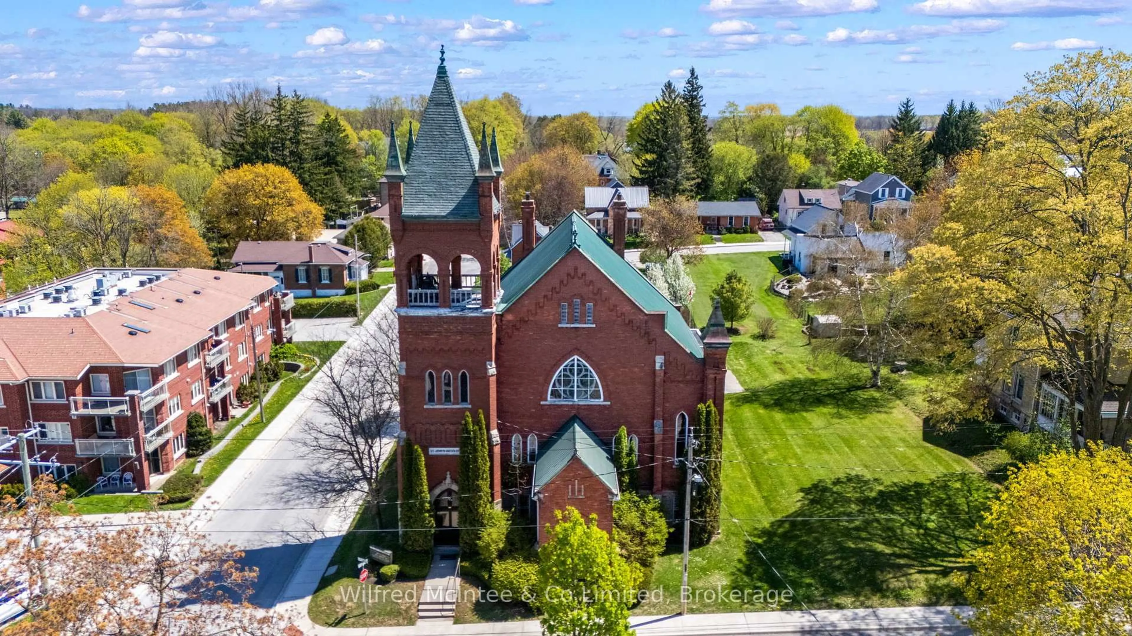 A pic from outside/outdoor area/front of a property/back of a property/a pic from drone, building for 111 2nd Ave, Arran-Elderslie Ontario N0G 1L0