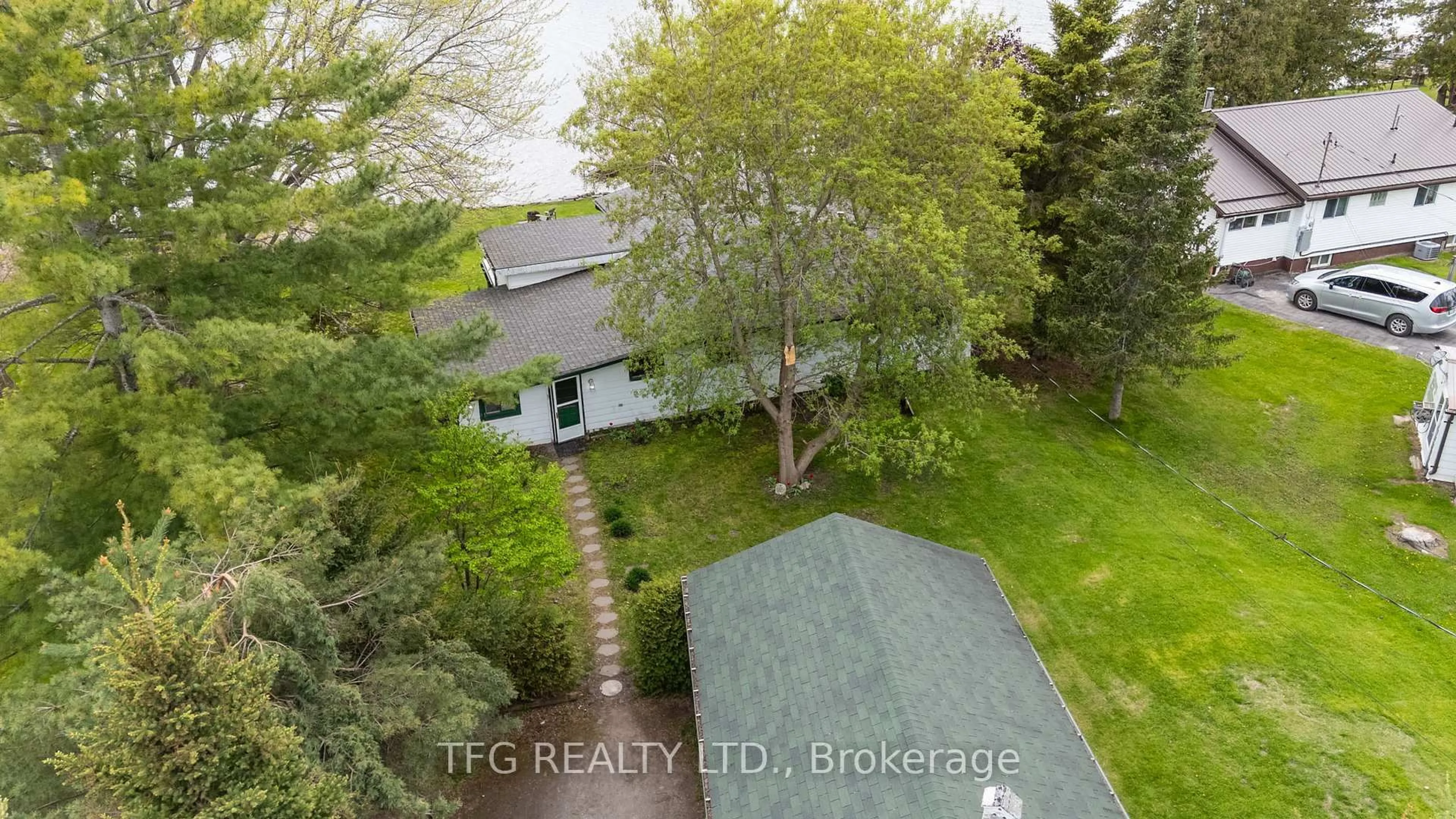 A pic from outside/outdoor area/front of a property/back of a property/a pic from drone, unknown for 112 Cedar Shores Dr, Trent Hills Ontario K0L 1Z0