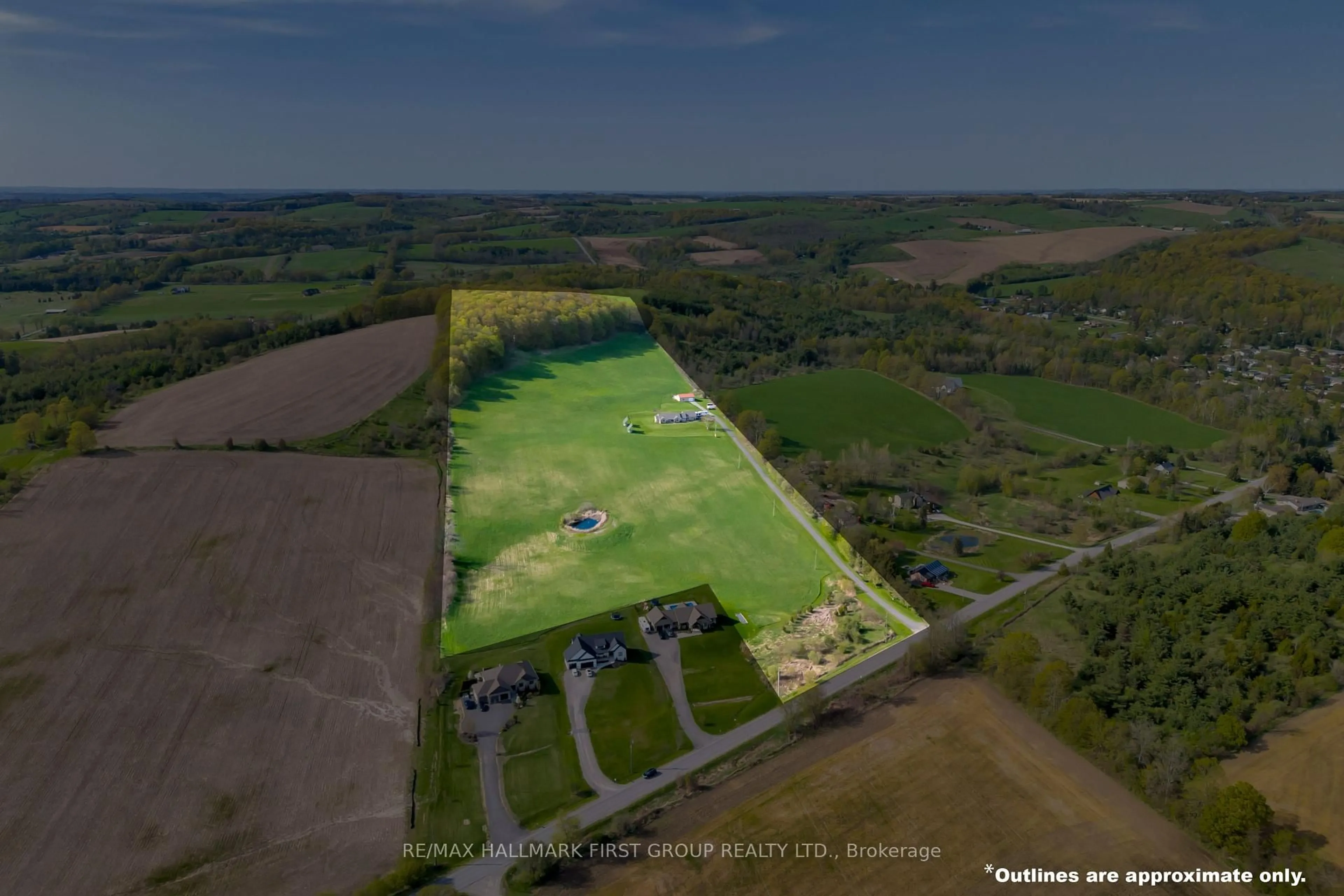 A pic from outside/outdoor area/front of a property/back of a property/a pic from drone, water/lake/river/ocean view for 8160 Jibb Rd, Hamilton Township Ontario K9A 4J7