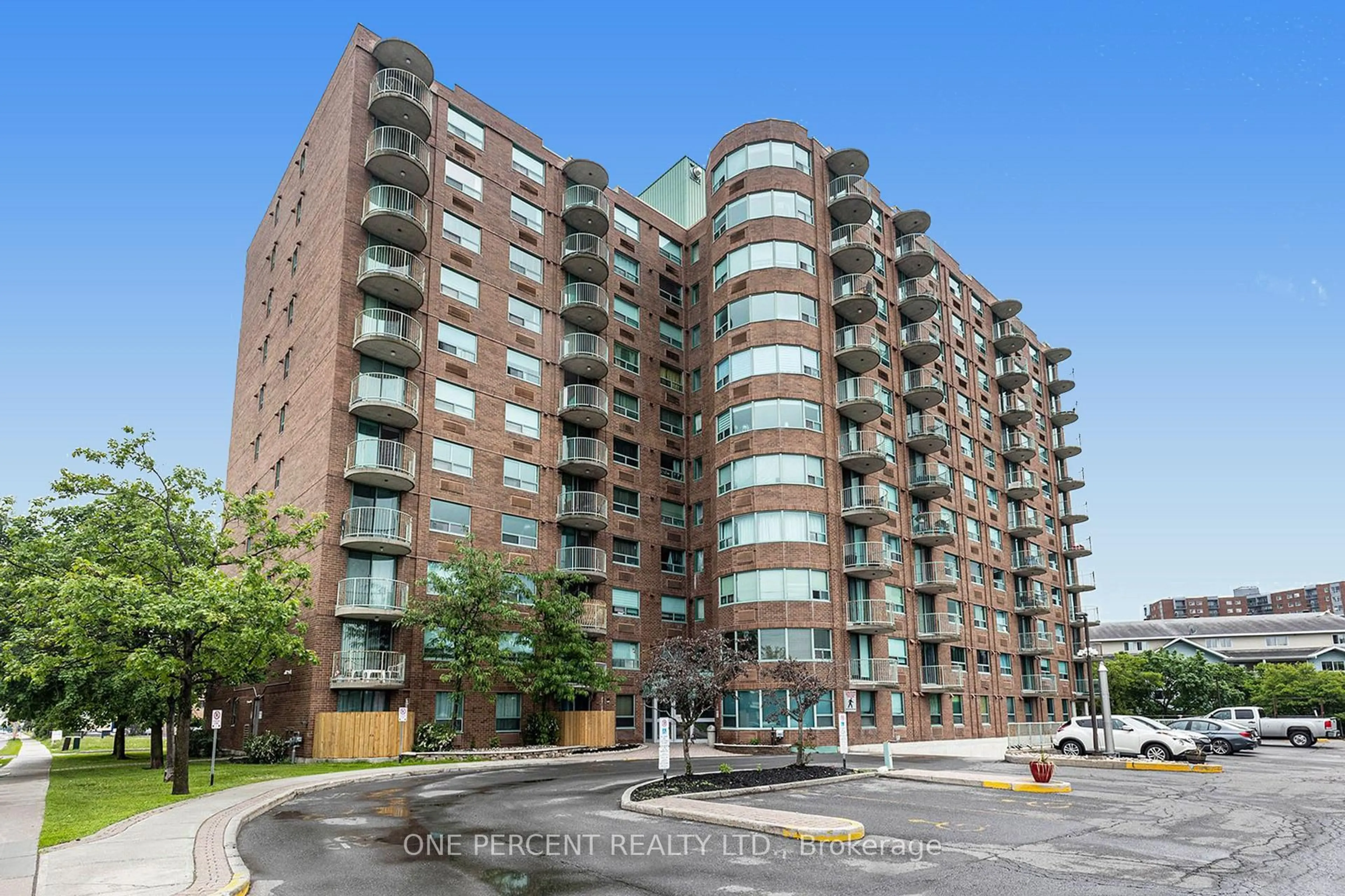 Unknown for 1440 Heron Rd #204, Ottawa Ontario K1V 0X2