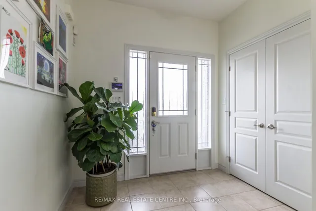 Additional image 36 of 28 Chamomile Dr