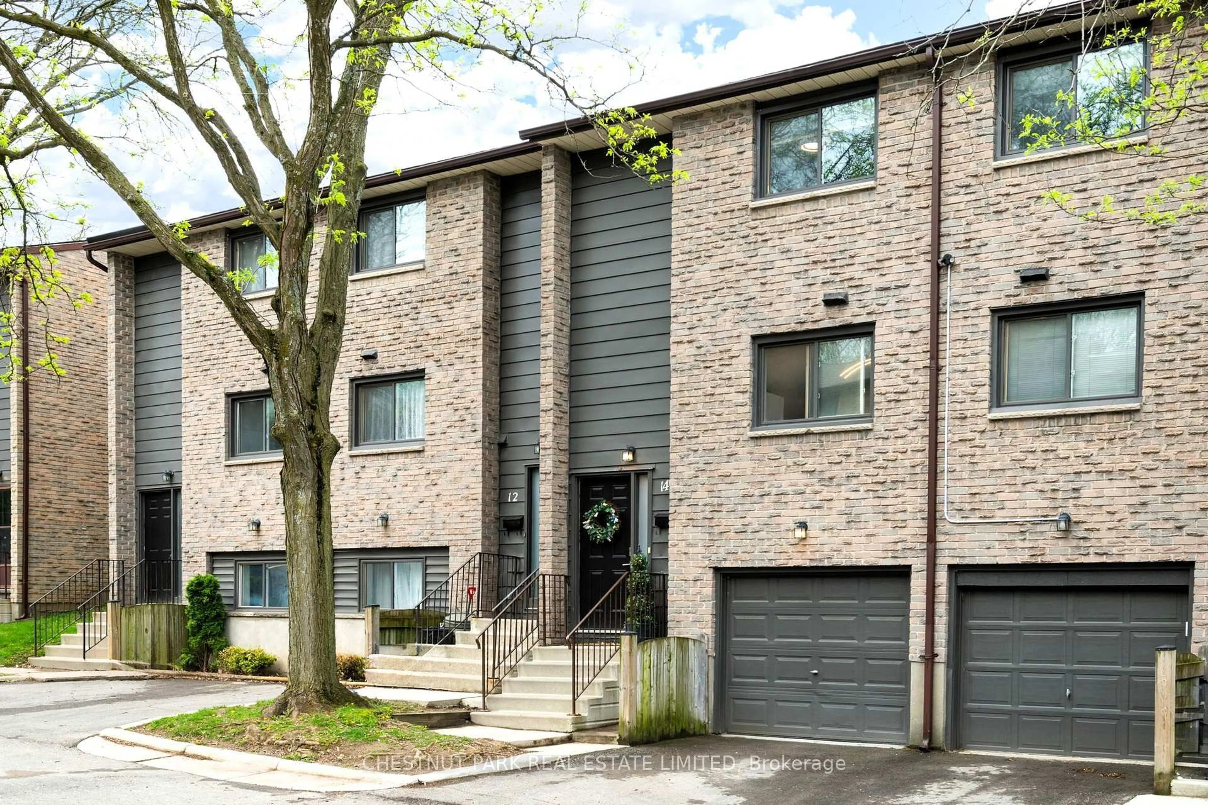 Home with brick exterior material, street for 40 Summit Ave #14, London North Ontario N6H 4S3