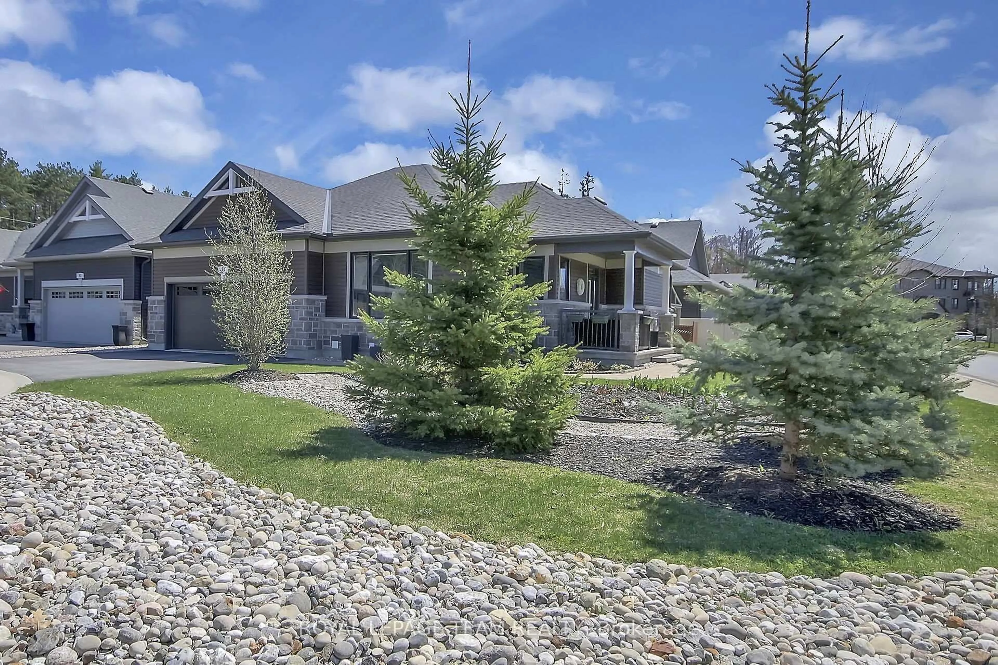 A pic from outside/outdoor area/front of a property/back of a property/a pic from drone, mountain view for 80 Magnolia Way, North Grenville Ontario K0G 1J0
