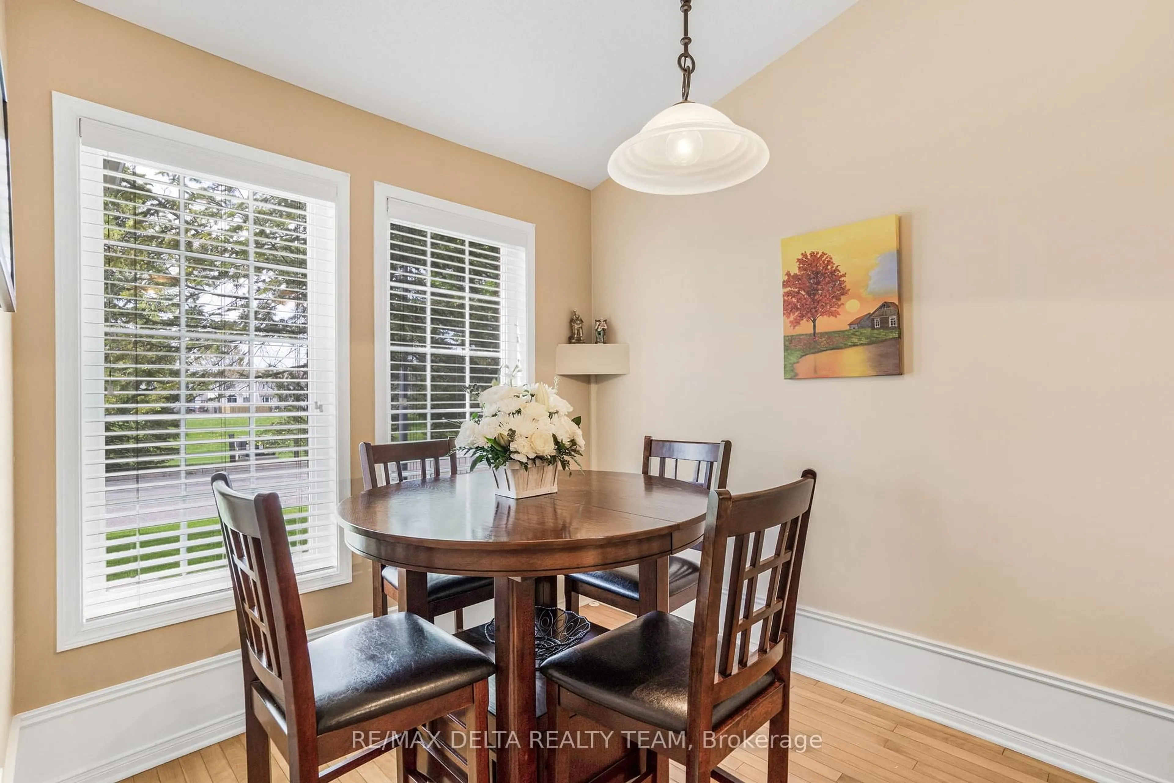Dining room, unknown for 550 Du Plateau St, Orleans Ontario K4A 4G7