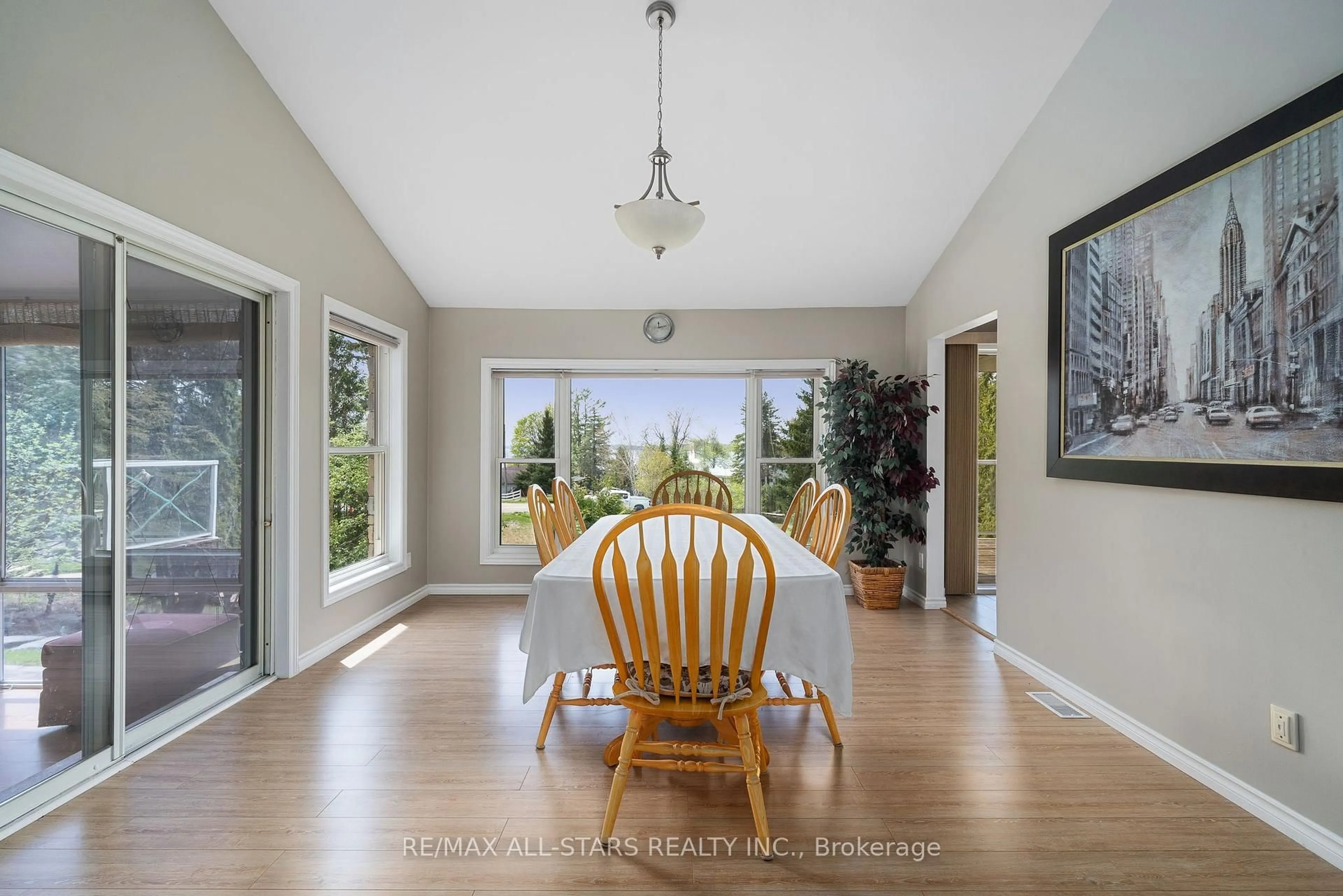 Dining room, unknown for 88 Verulam Dr, Kawartha Lakes Ontario K0M 1N0
