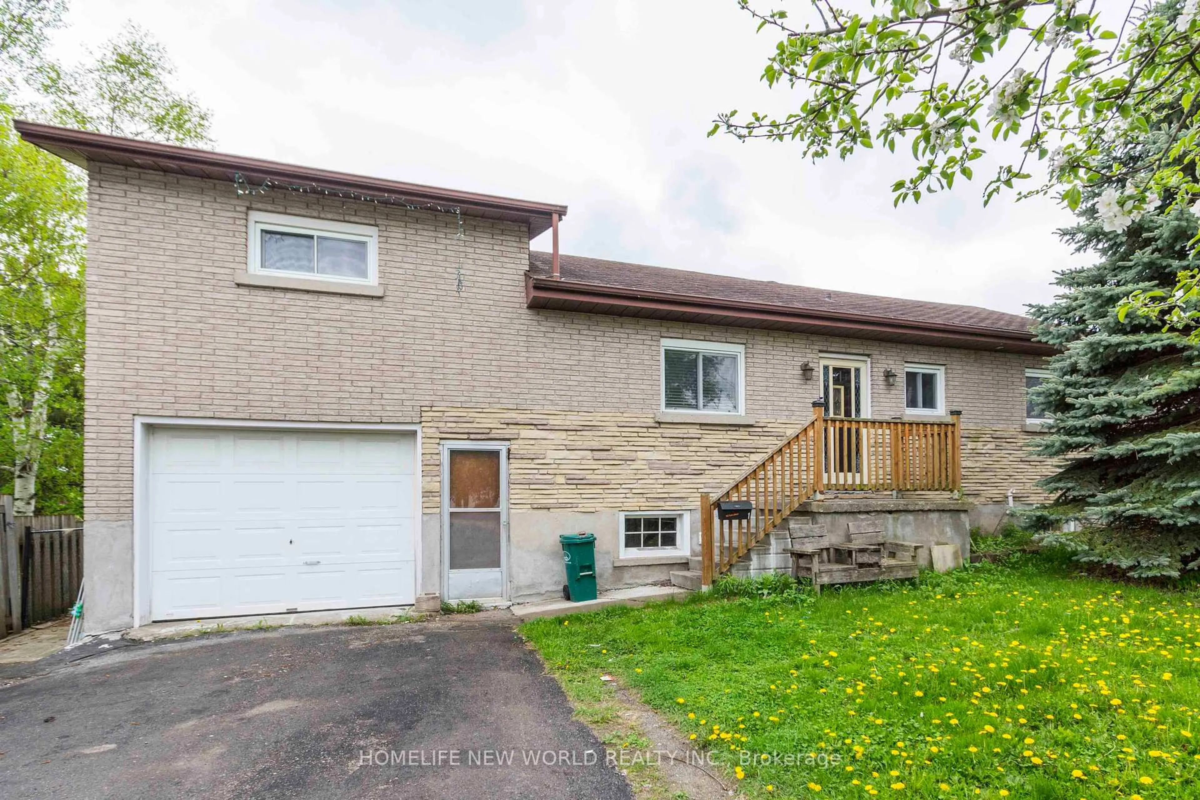 Unknown for 41 Alfred St, Quinte West Ontario K8V 2B2