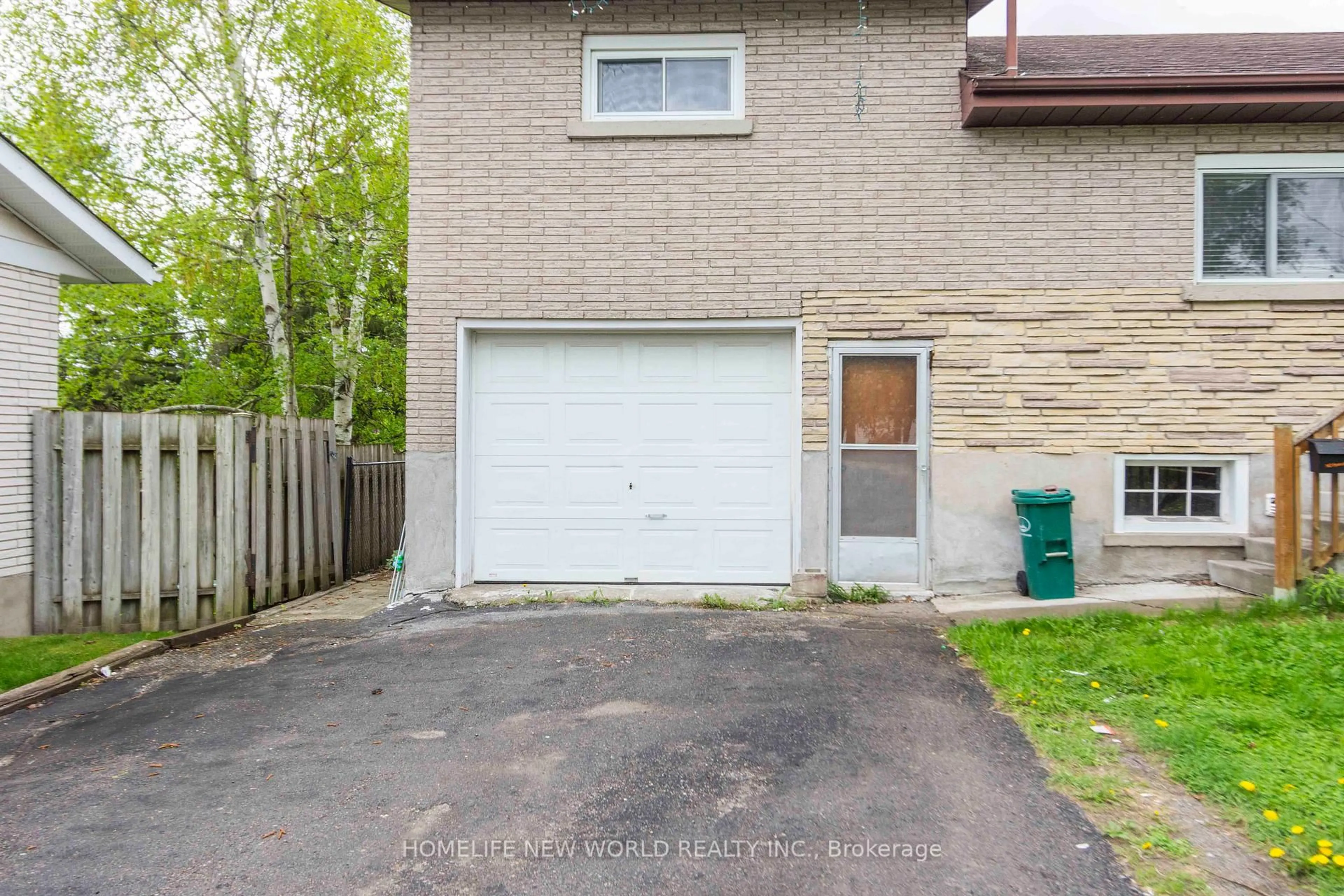 Unknown for 41 Alfred St, Quinte West Ontario K8V 2B2